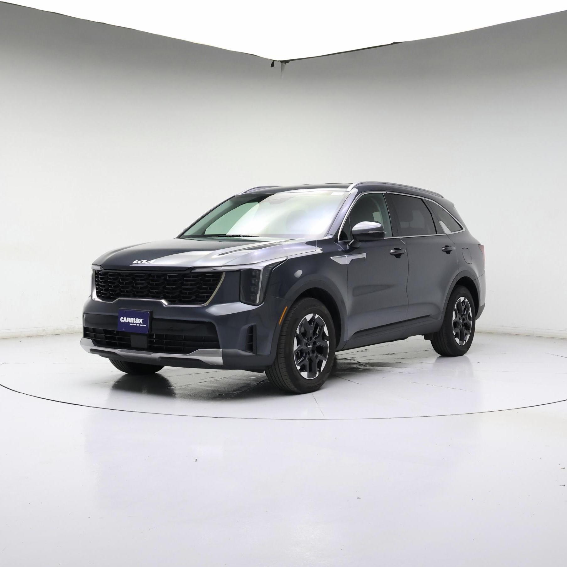 Thumbnail: 2024 Kia Sorento - 4