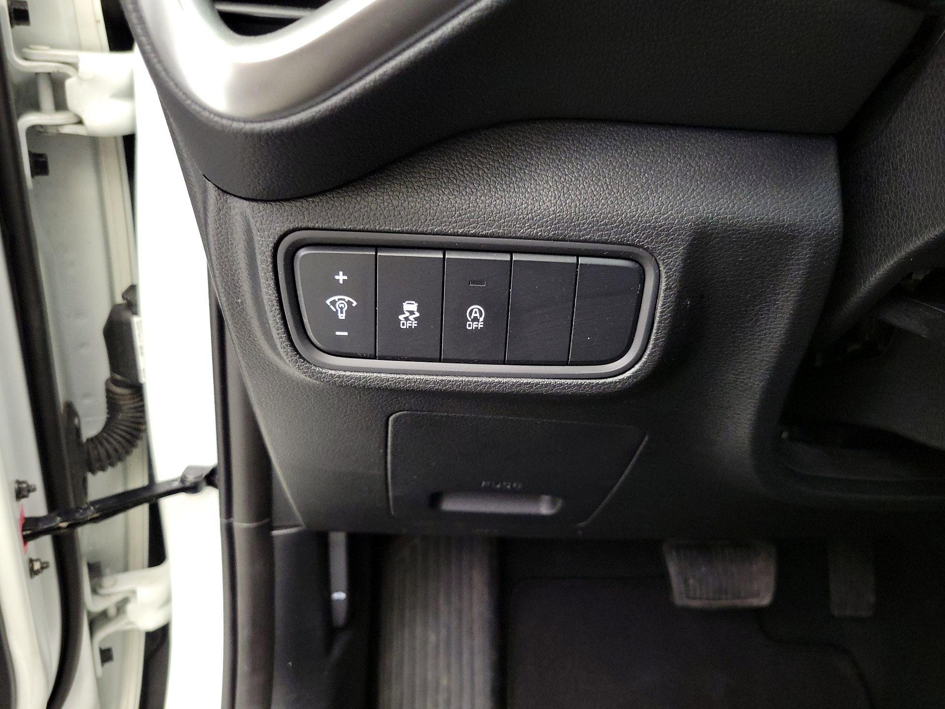 Thumbnail: 2025 Kia Soul - 13