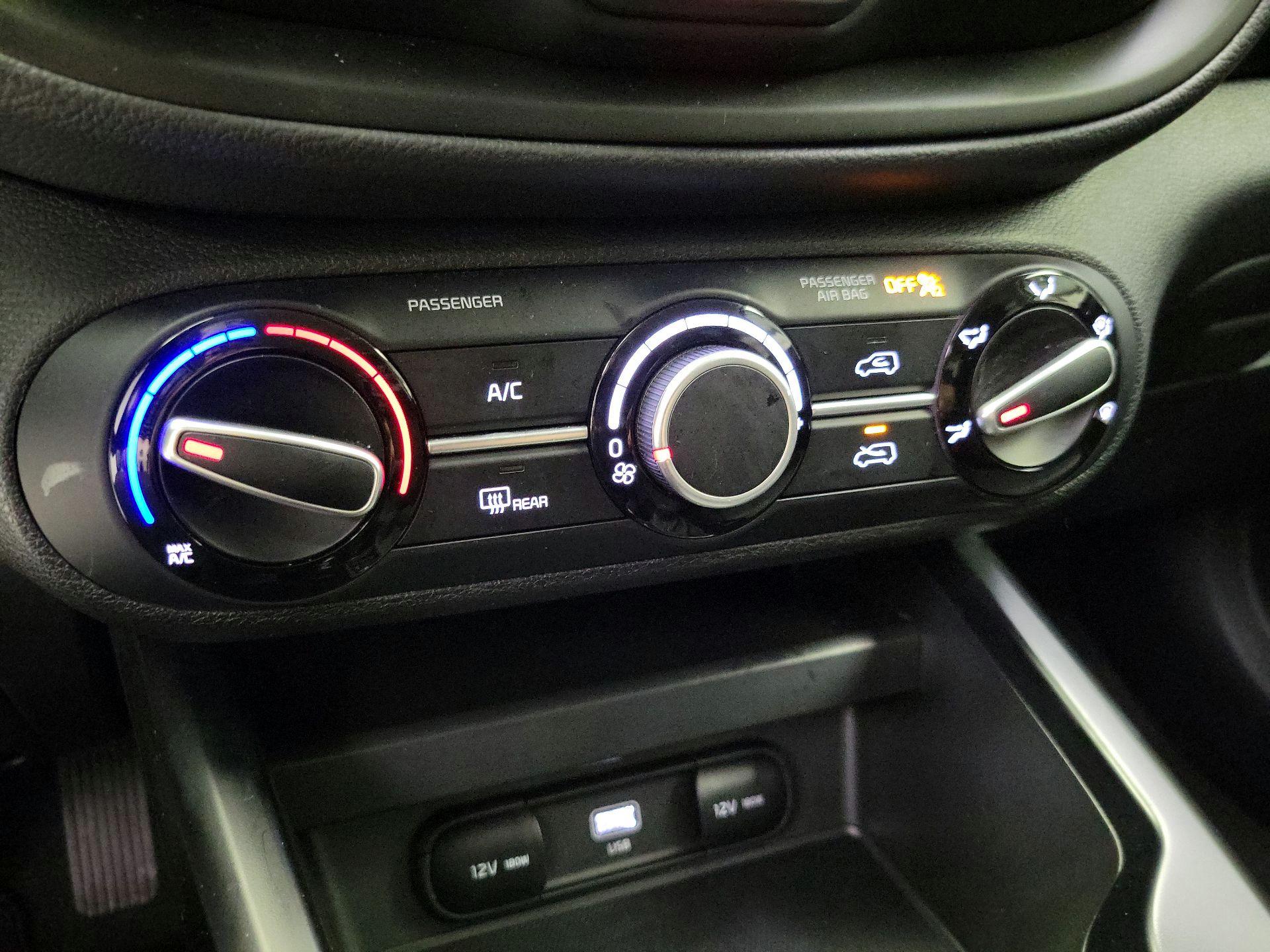 Thumbnail: 2025 Kia Soul - 16