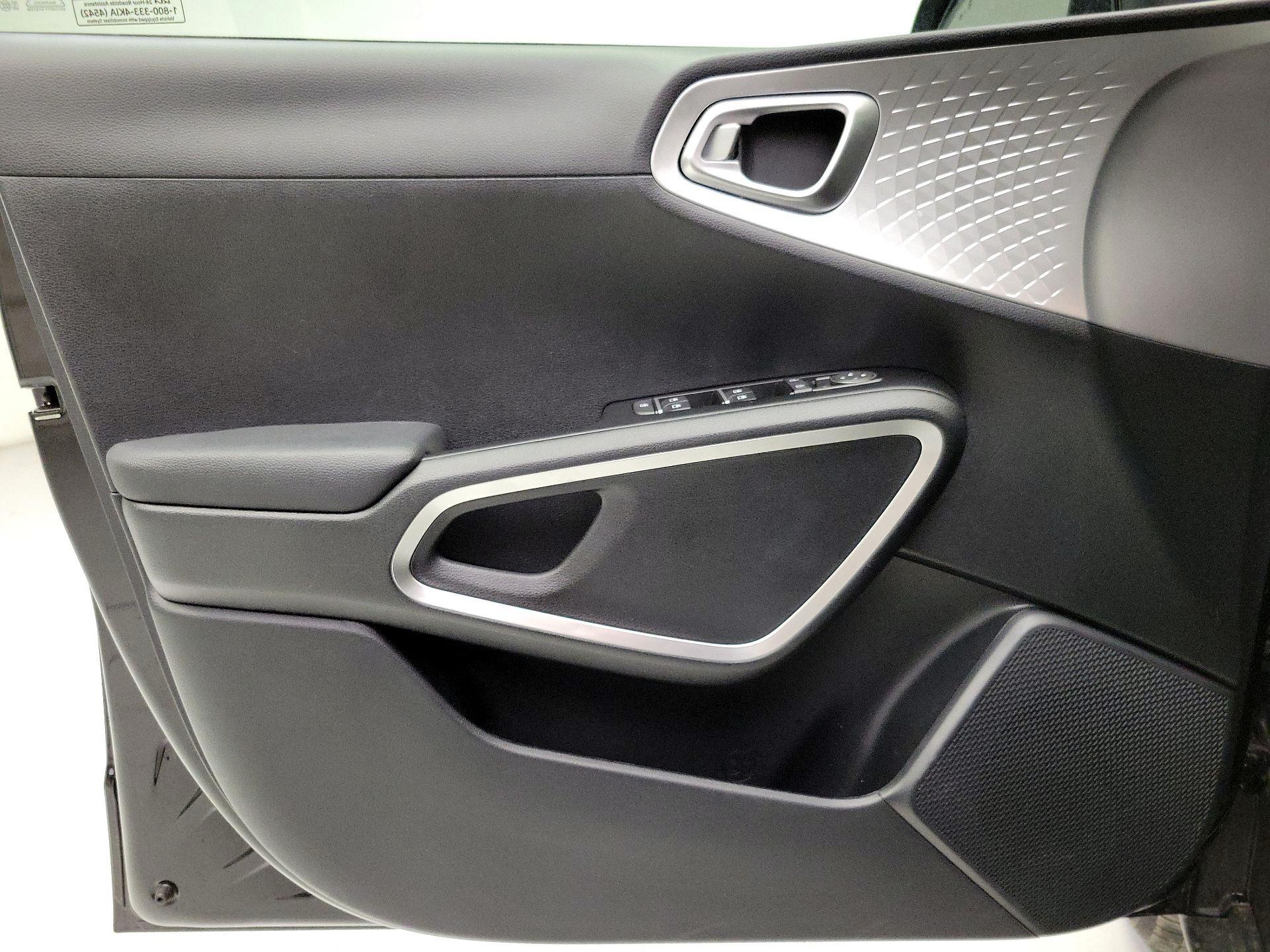 Thumbnail: 2025 Kia Soul - 12