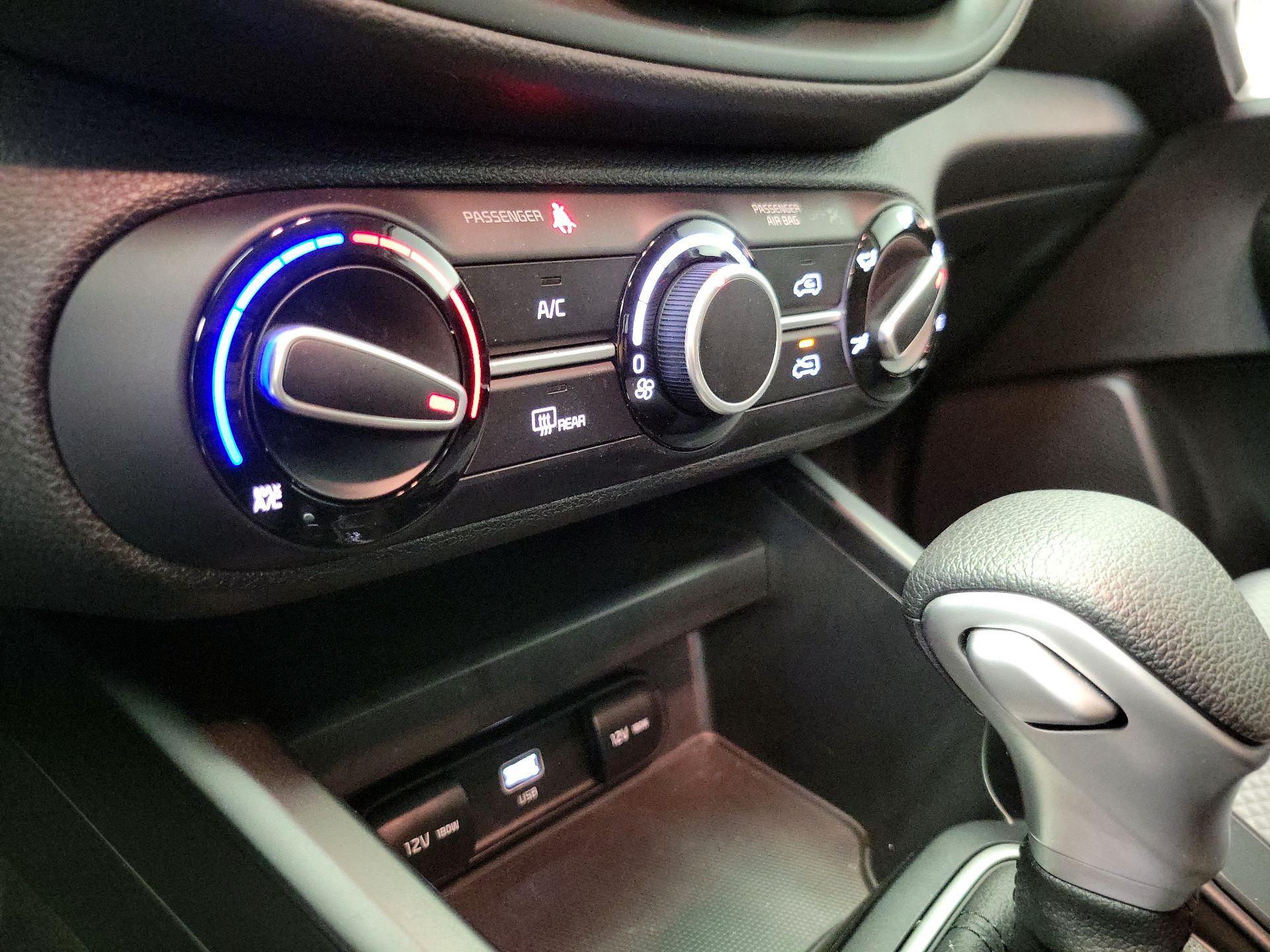 Thumbnail: 2025 Kia Soul - 16