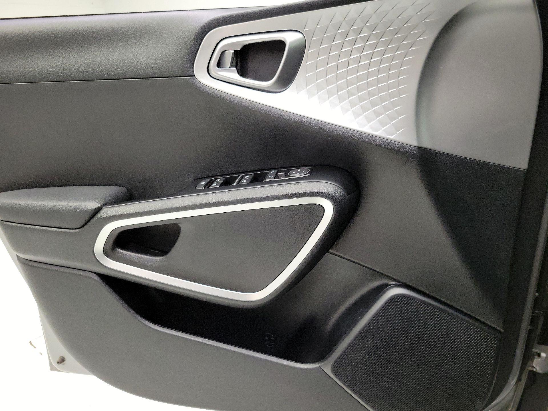 Thumbnail: 2024 Kia Soul - 12