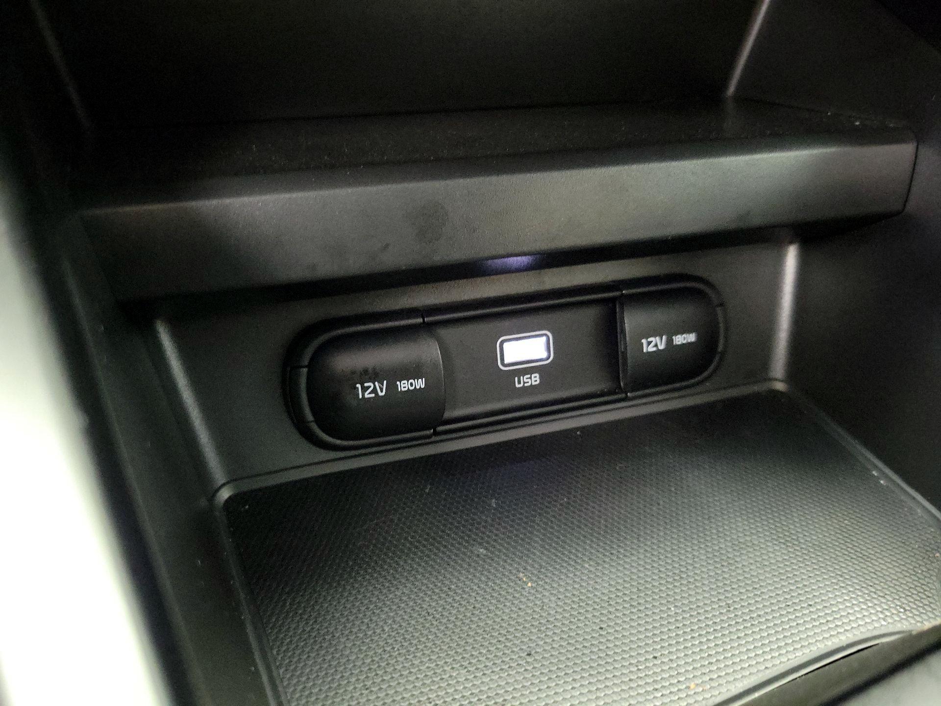 Thumbnail: 2025 Kia Soul - 18