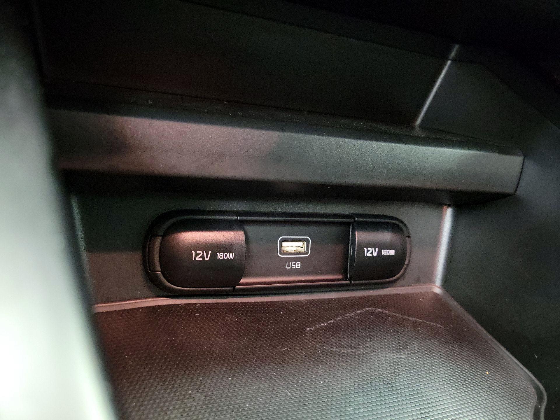 Thumbnail: 2025 Kia Soul - 18