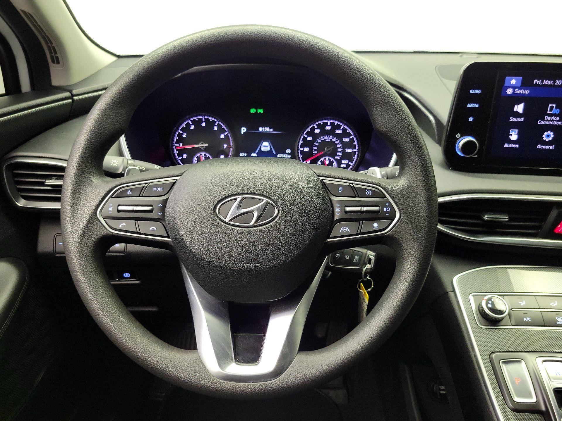 Thumbnail: 2022 Hyundai Santa Fe - 10