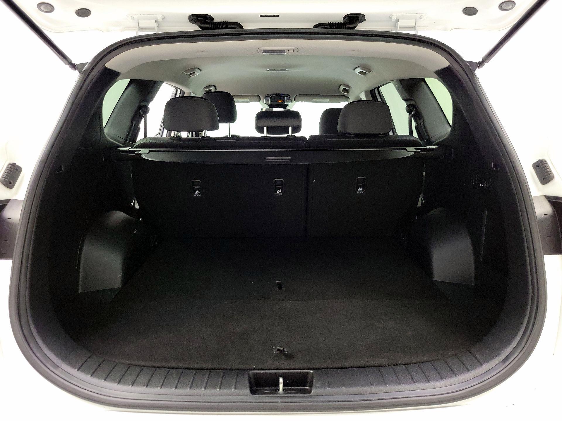 Thumbnail: 2022 Hyundai Santa Fe - 20