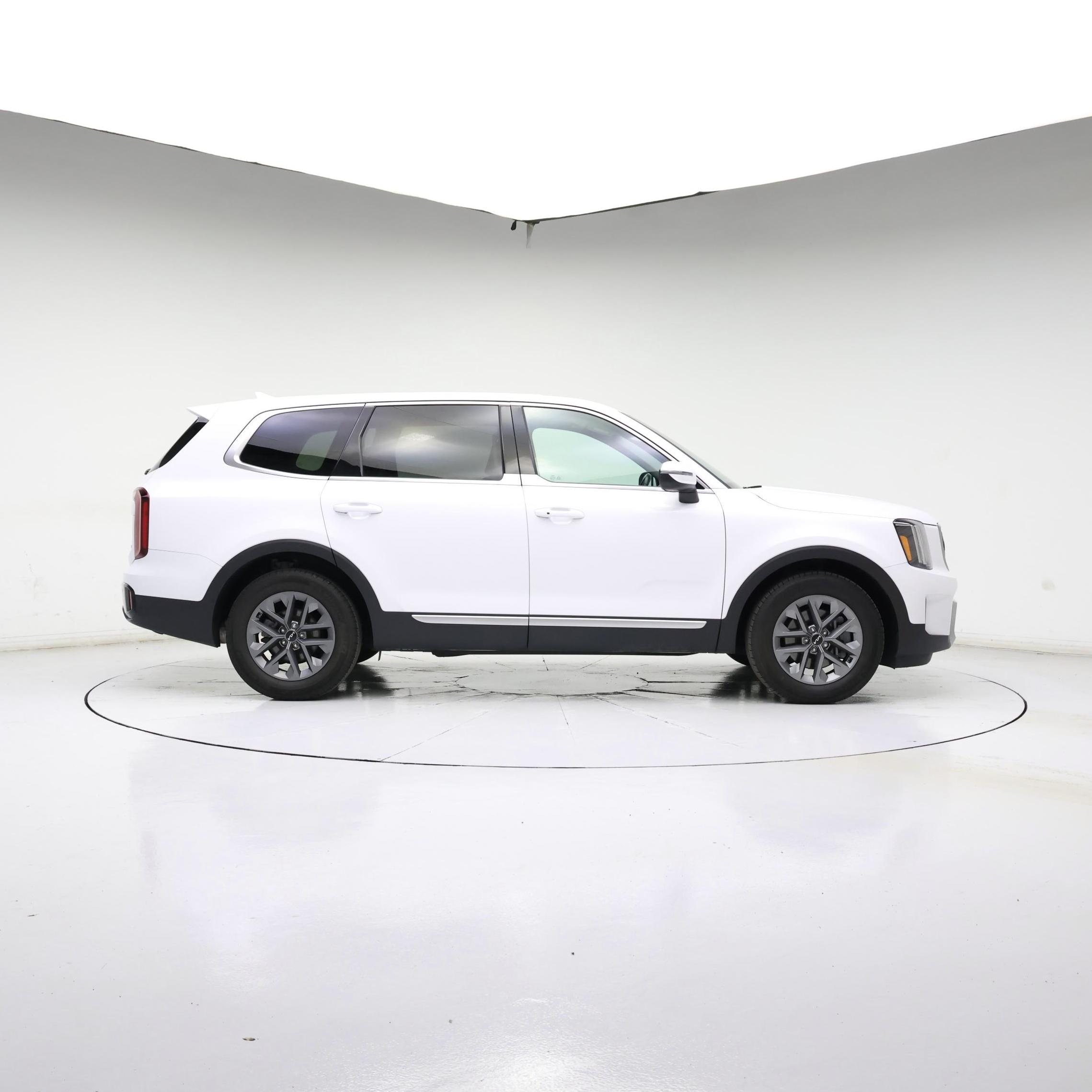 Thumbnail: 2023 Kia Telluride - 7