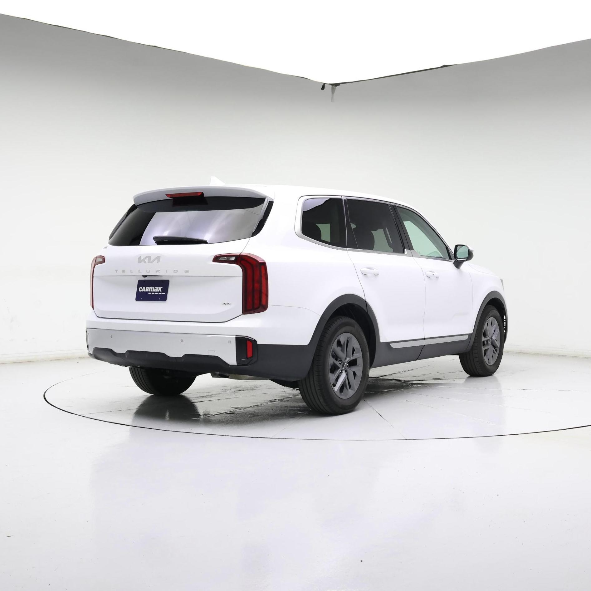 Thumbnail: 2023 Kia Telluride - 8