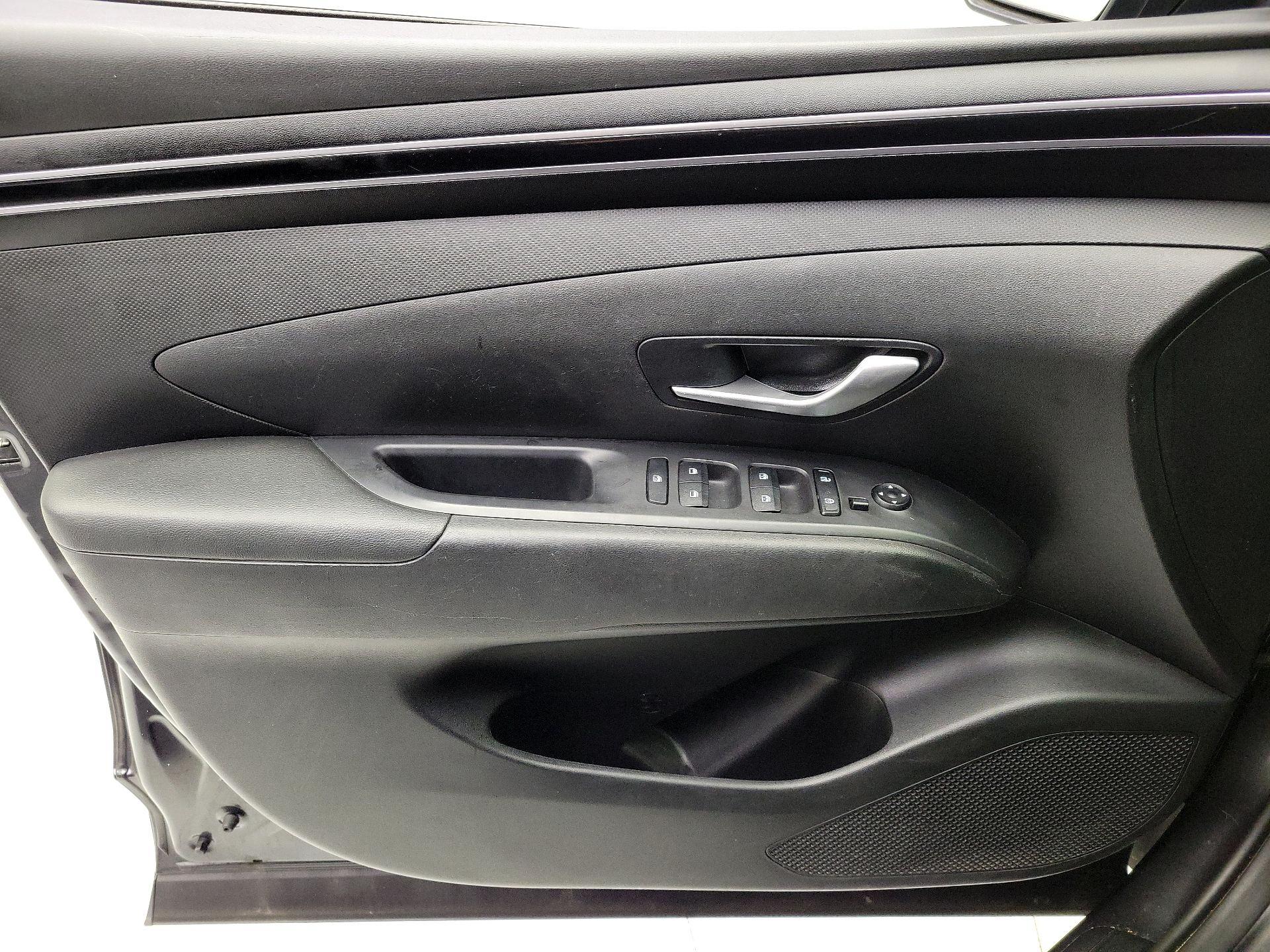 Thumbnail: 2023 Hyundai Tucson - 12