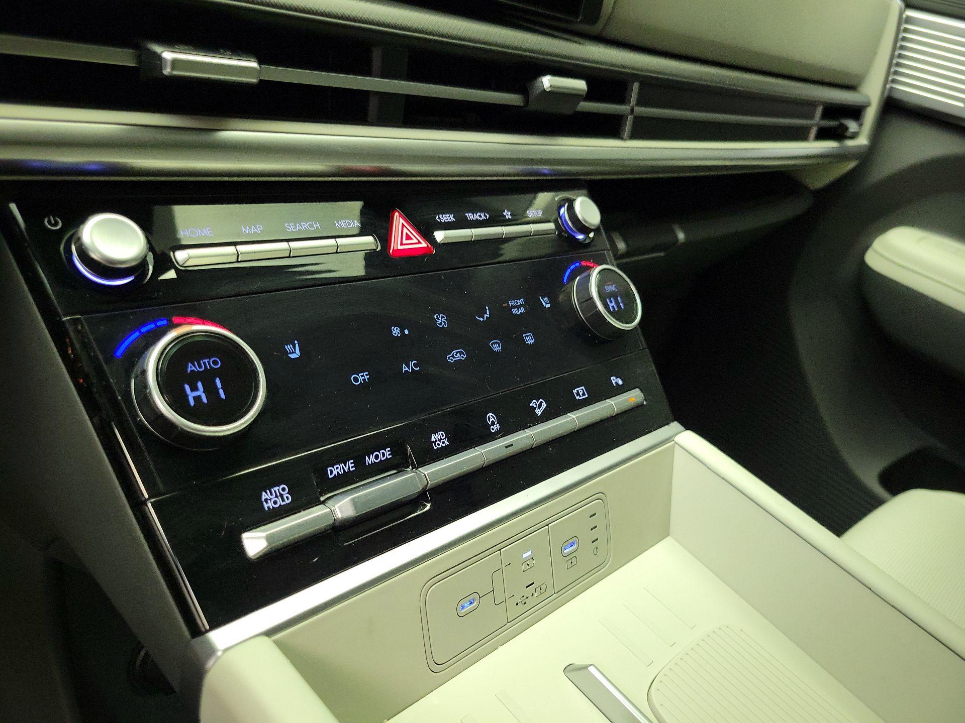 Thumbnail: 2025 Hyundai Santa Fe - 16