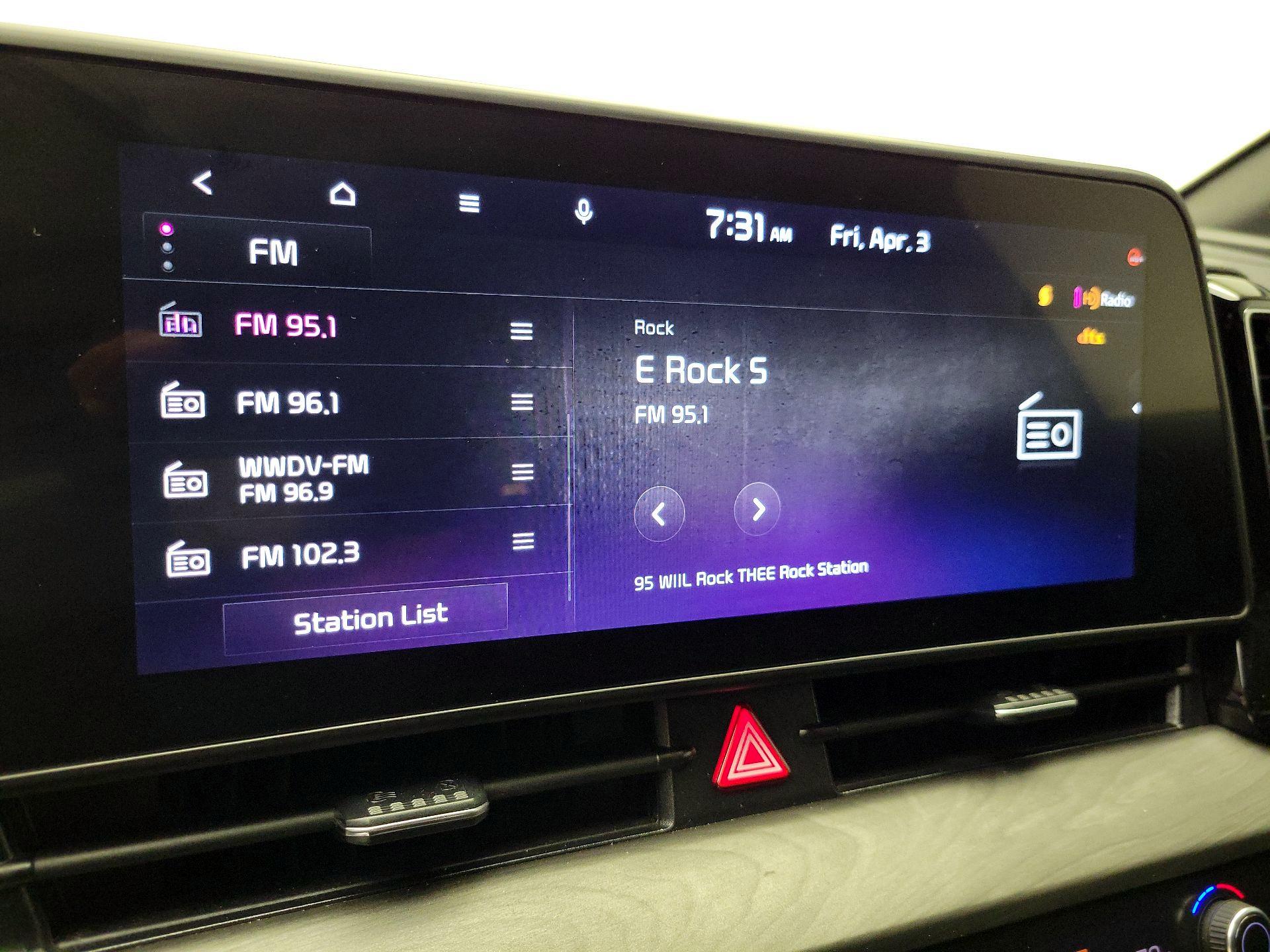 Thumbnail: 2023 Kia Sportage - 14