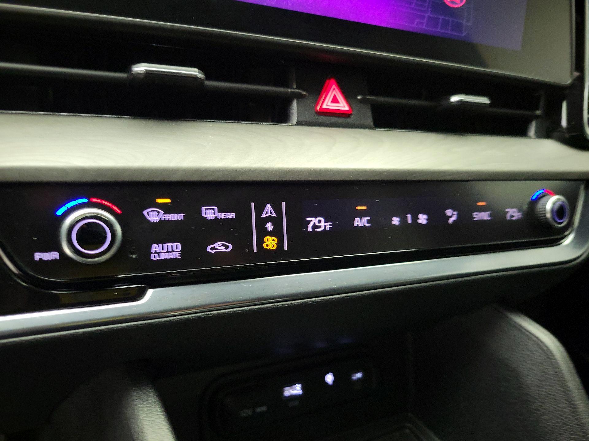 Thumbnail: 2023 Kia Sportage - 15