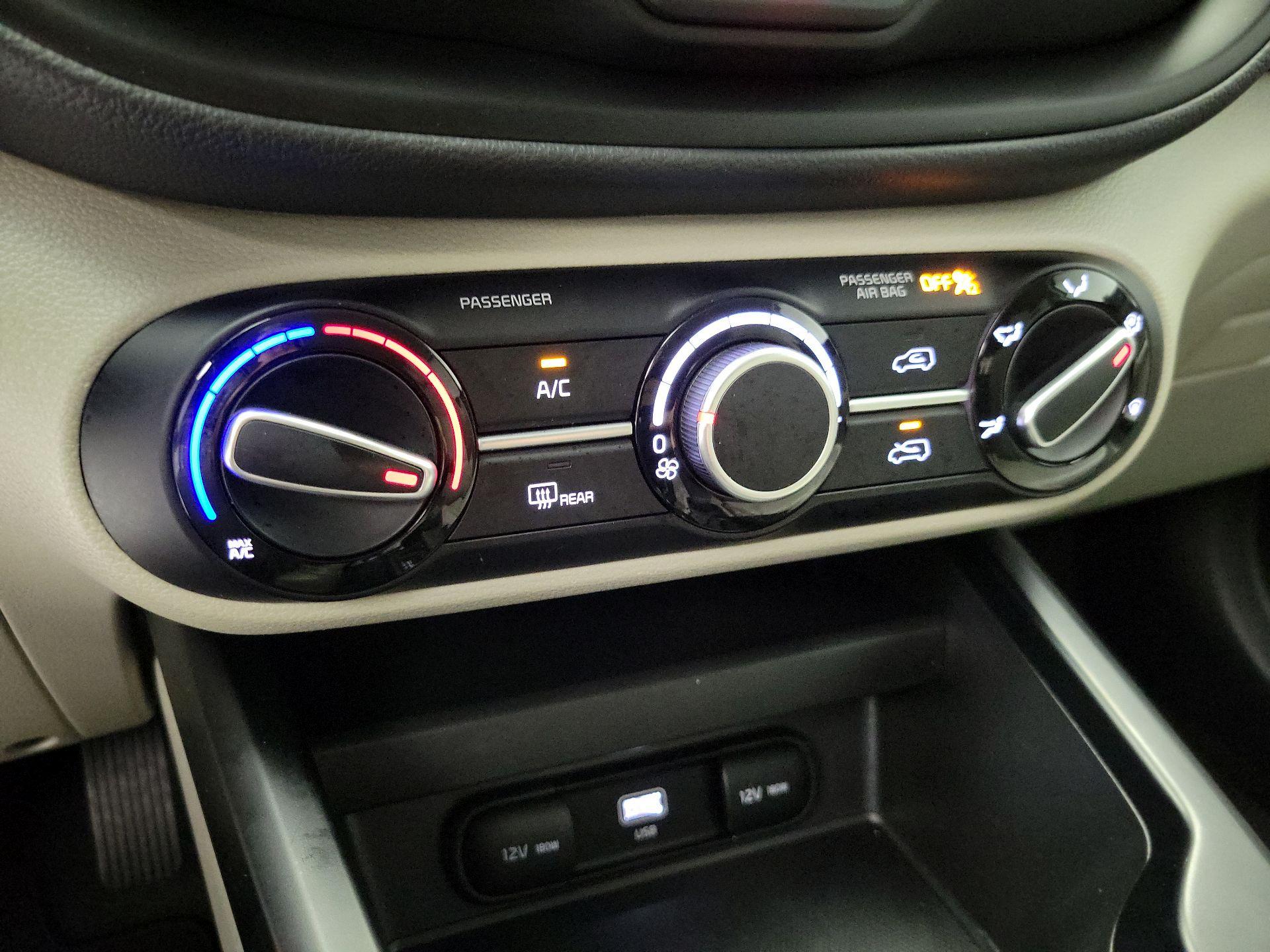 Thumbnail: 2025 Kia Soul - 16