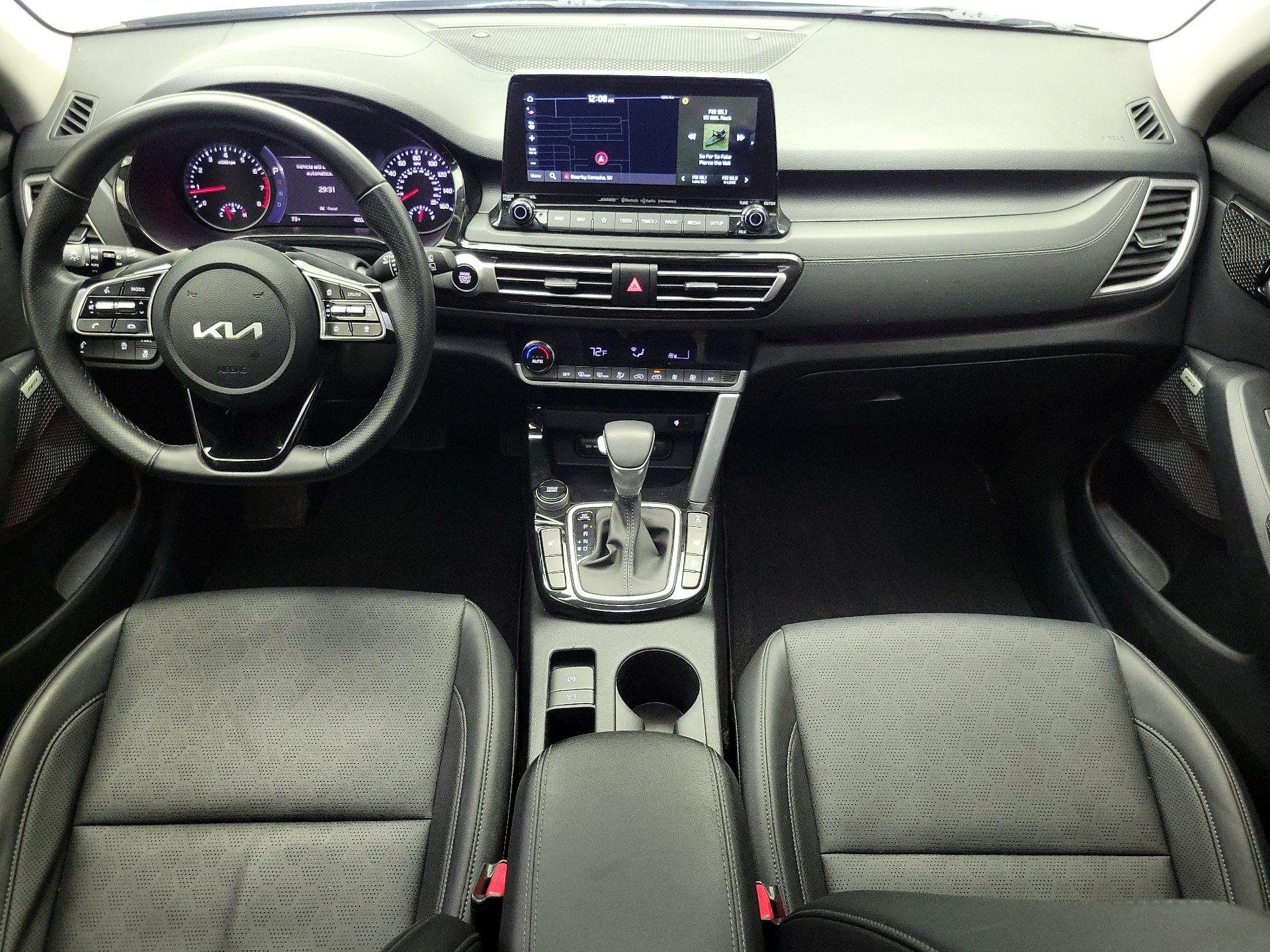 Thumbnail: 2023 Kia Seltos - 9