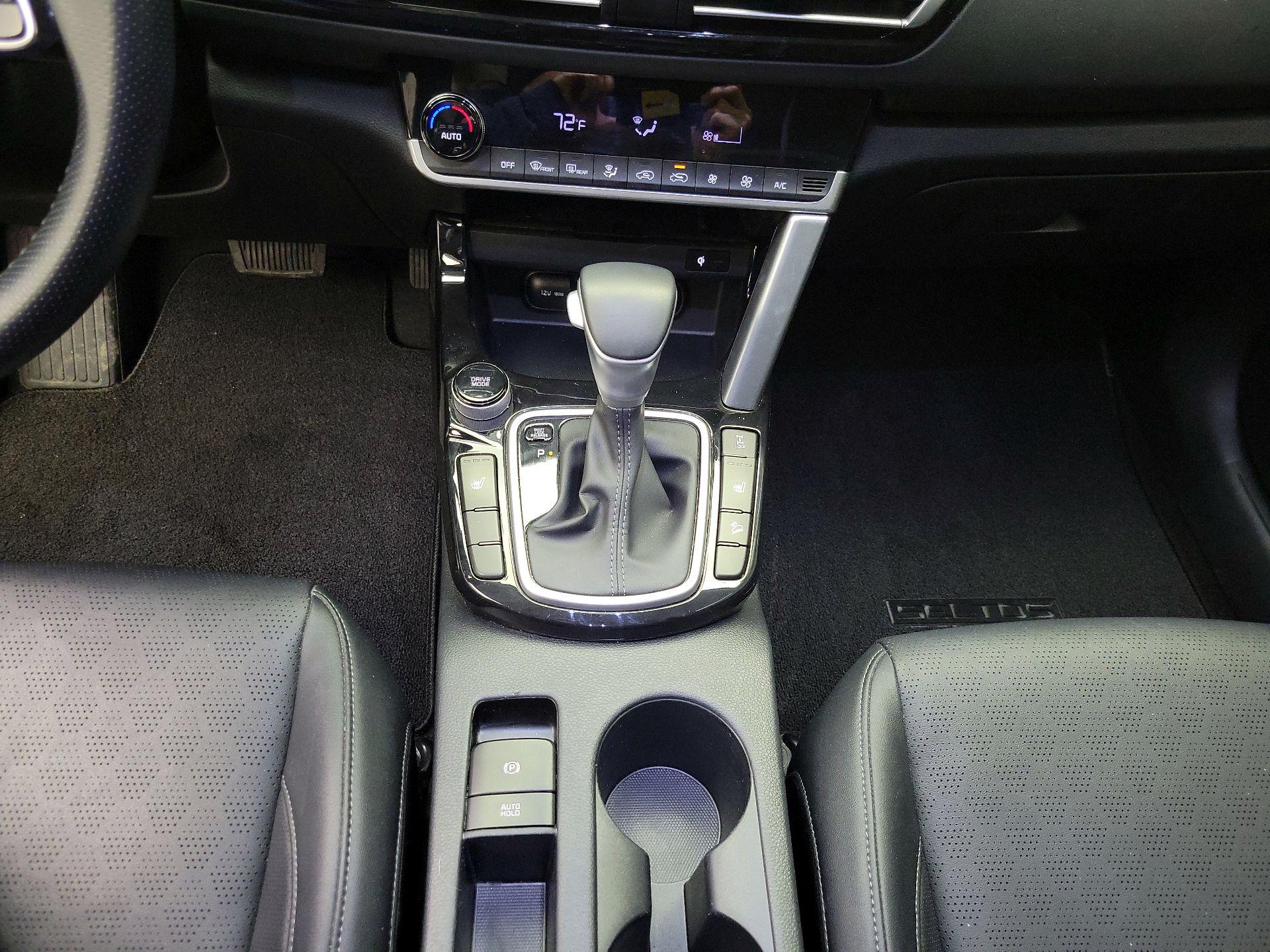 Thumbnail: 2023 Kia Seltos - 18