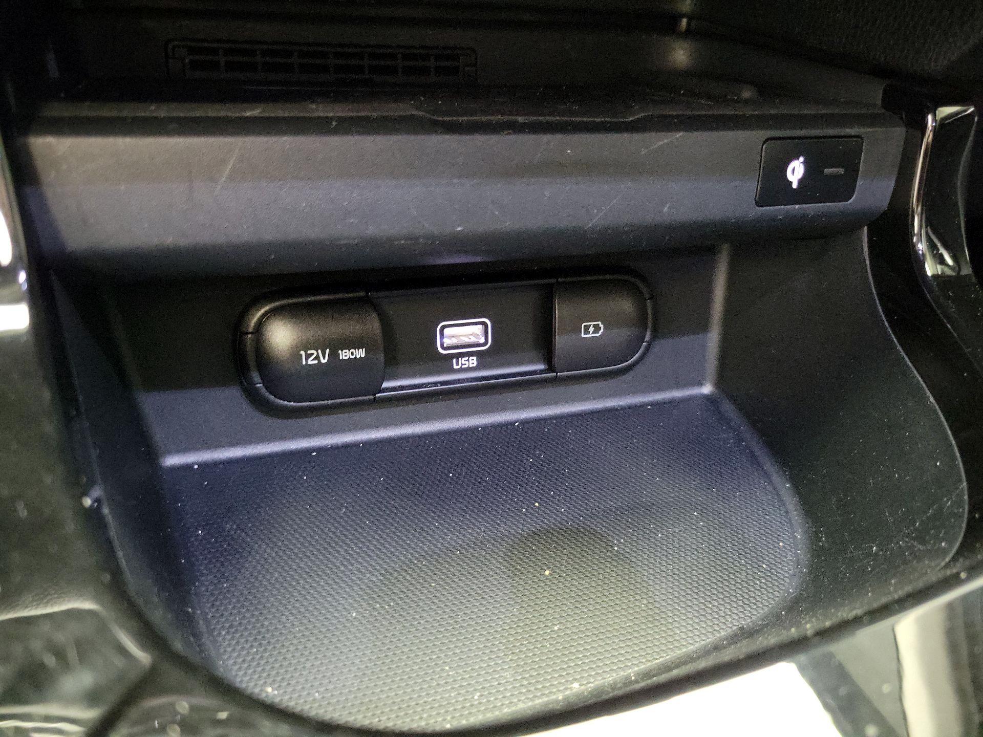 Thumbnail: 2023 Kia Seltos - 19