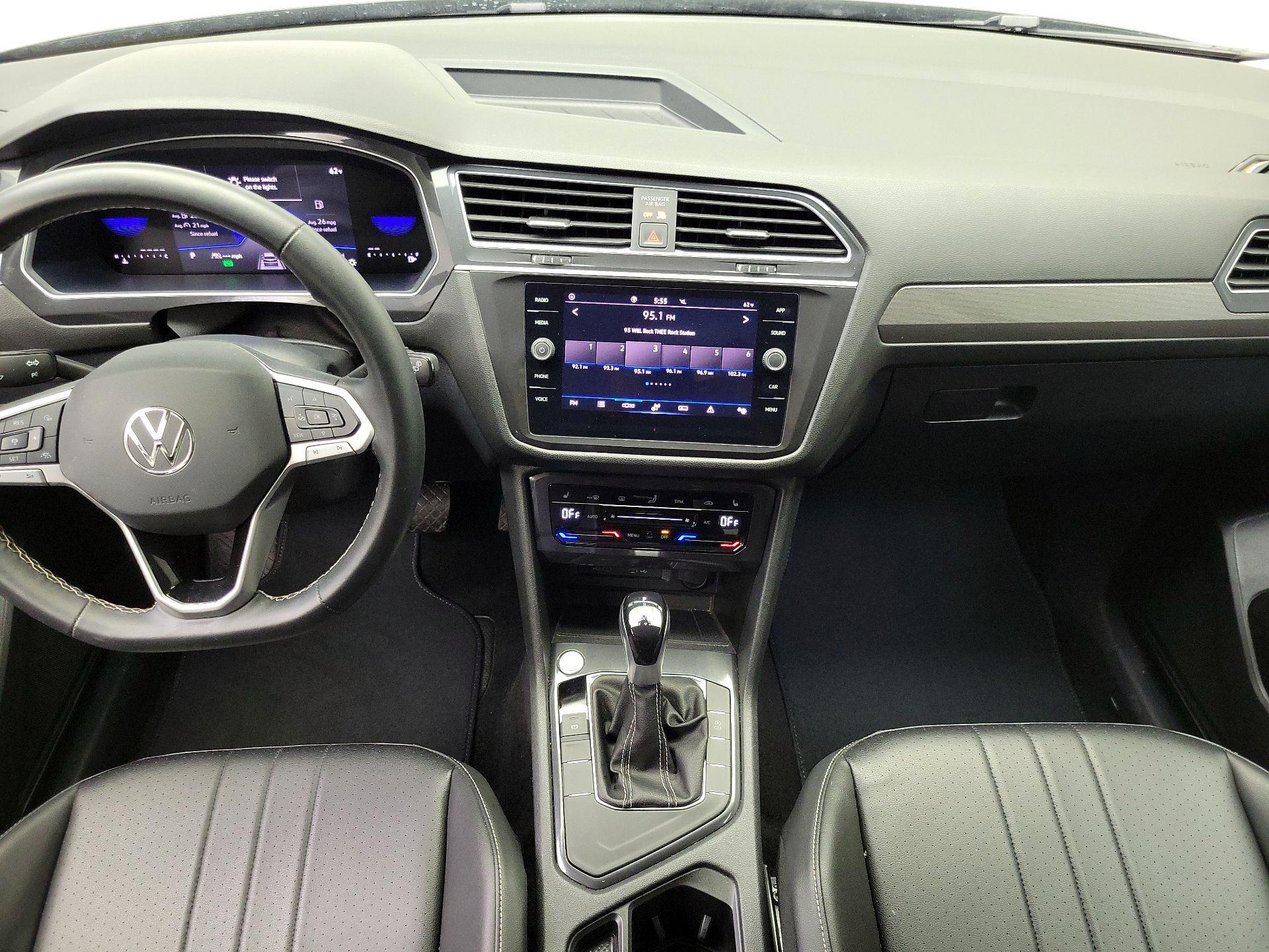 Thumbnail: 2024 Volkswagen Tiguan - 9