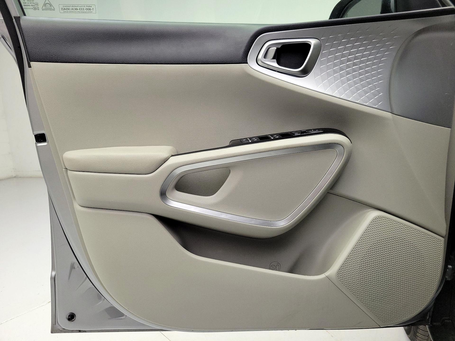 Thumbnail: 2025 Kia Soul - 12