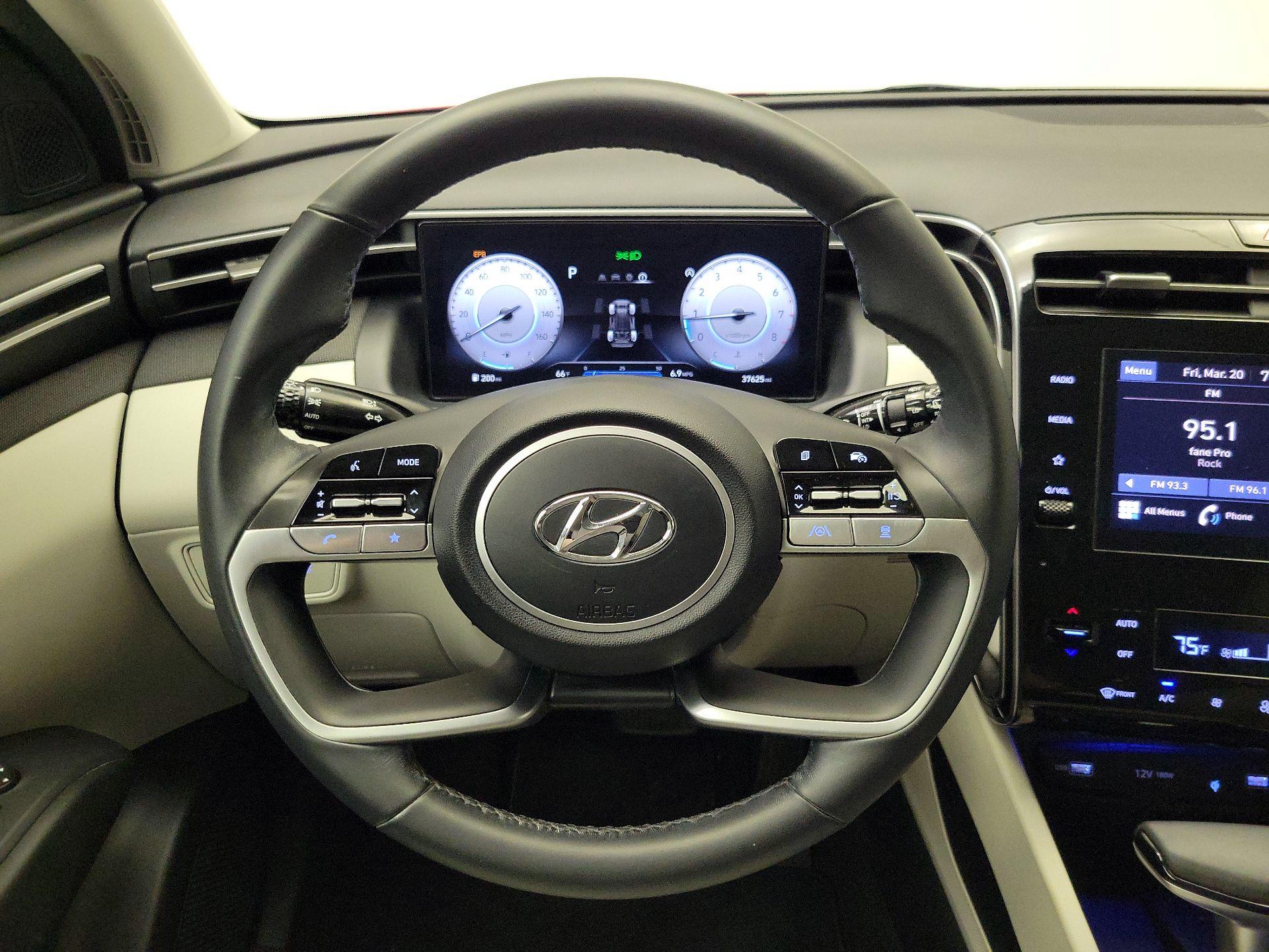 Thumbnail: 2023 Hyundai Tucson - 10