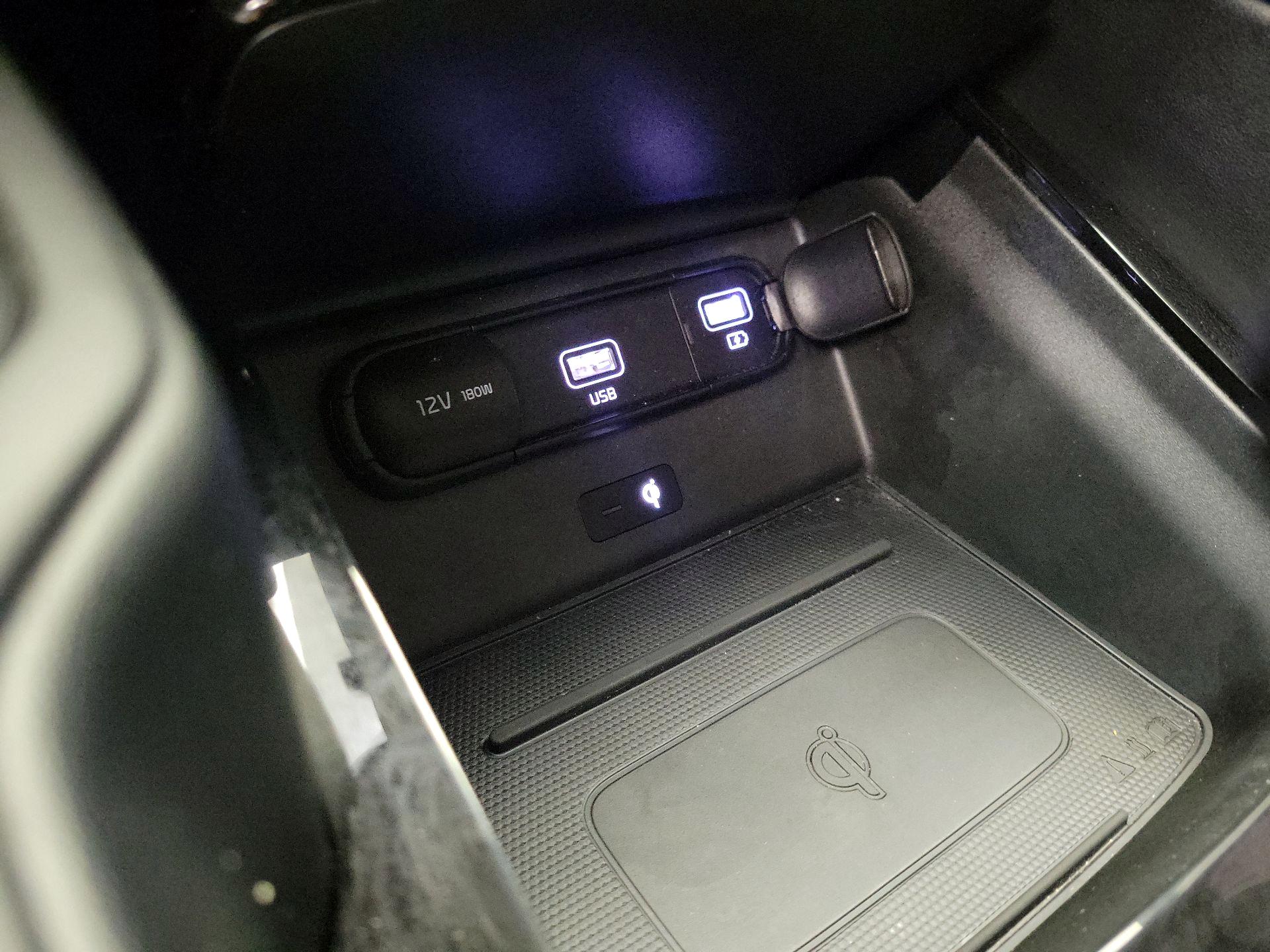 Thumbnail: 2022 Kia Telluride - 19