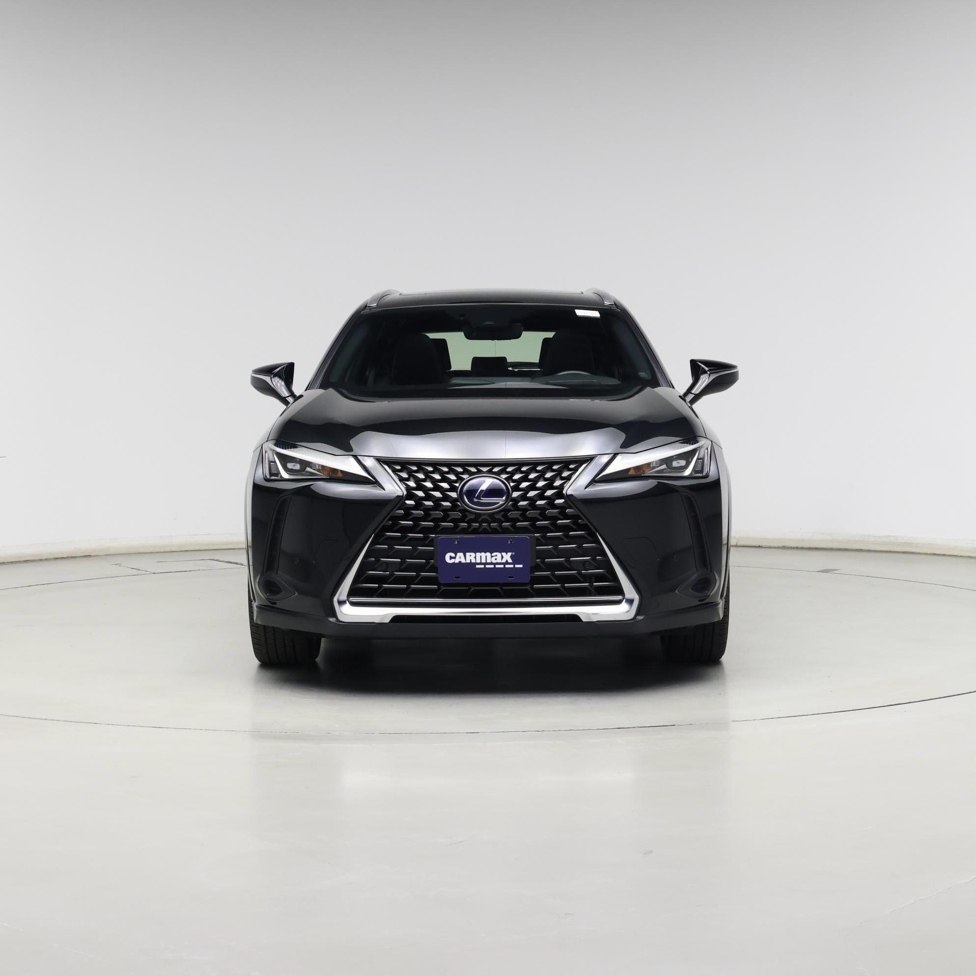 Thumbnail: 2022 Lexus UX - 5