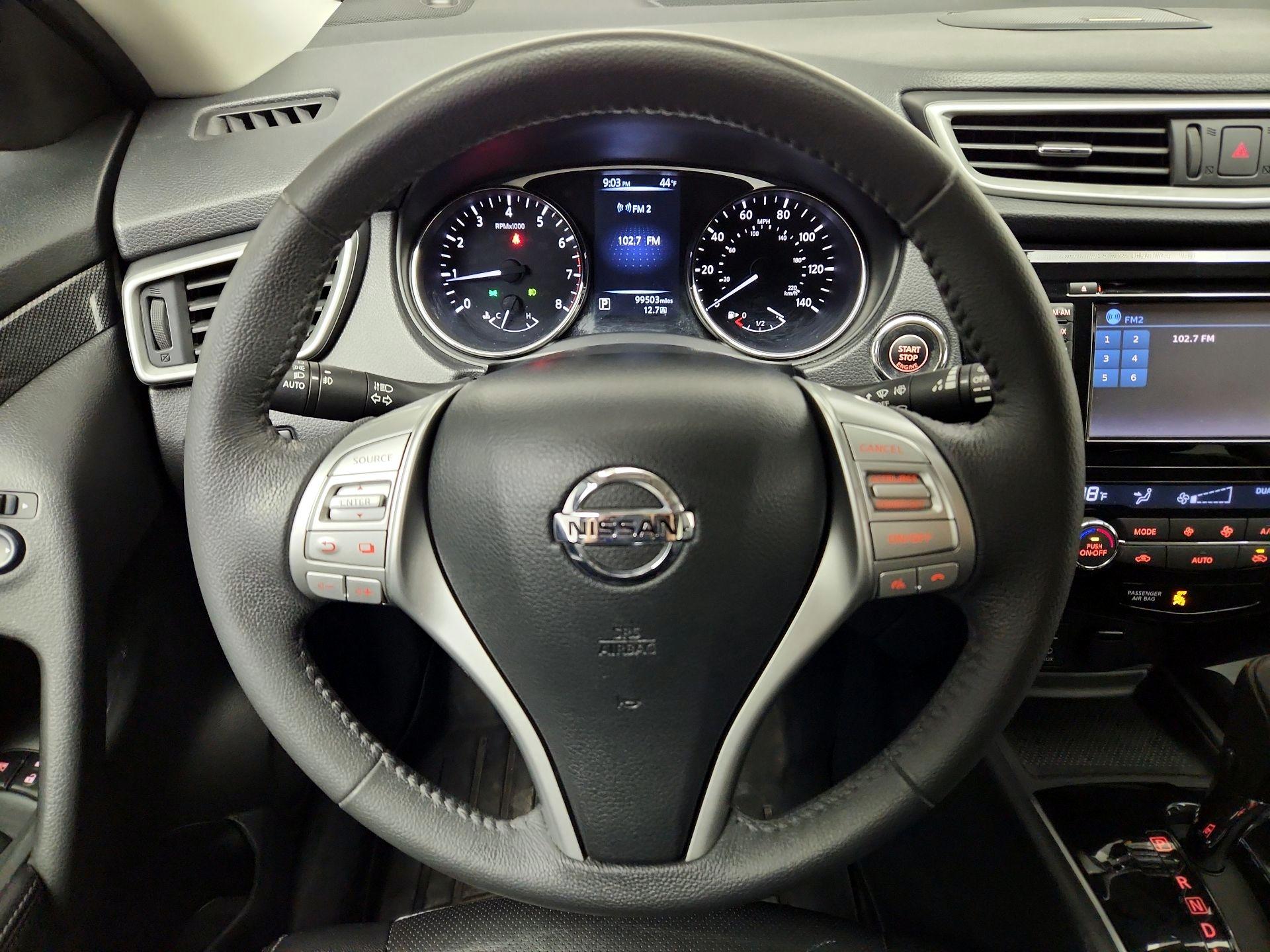 Thumbnail: 2016 Nissan Rogue - 10