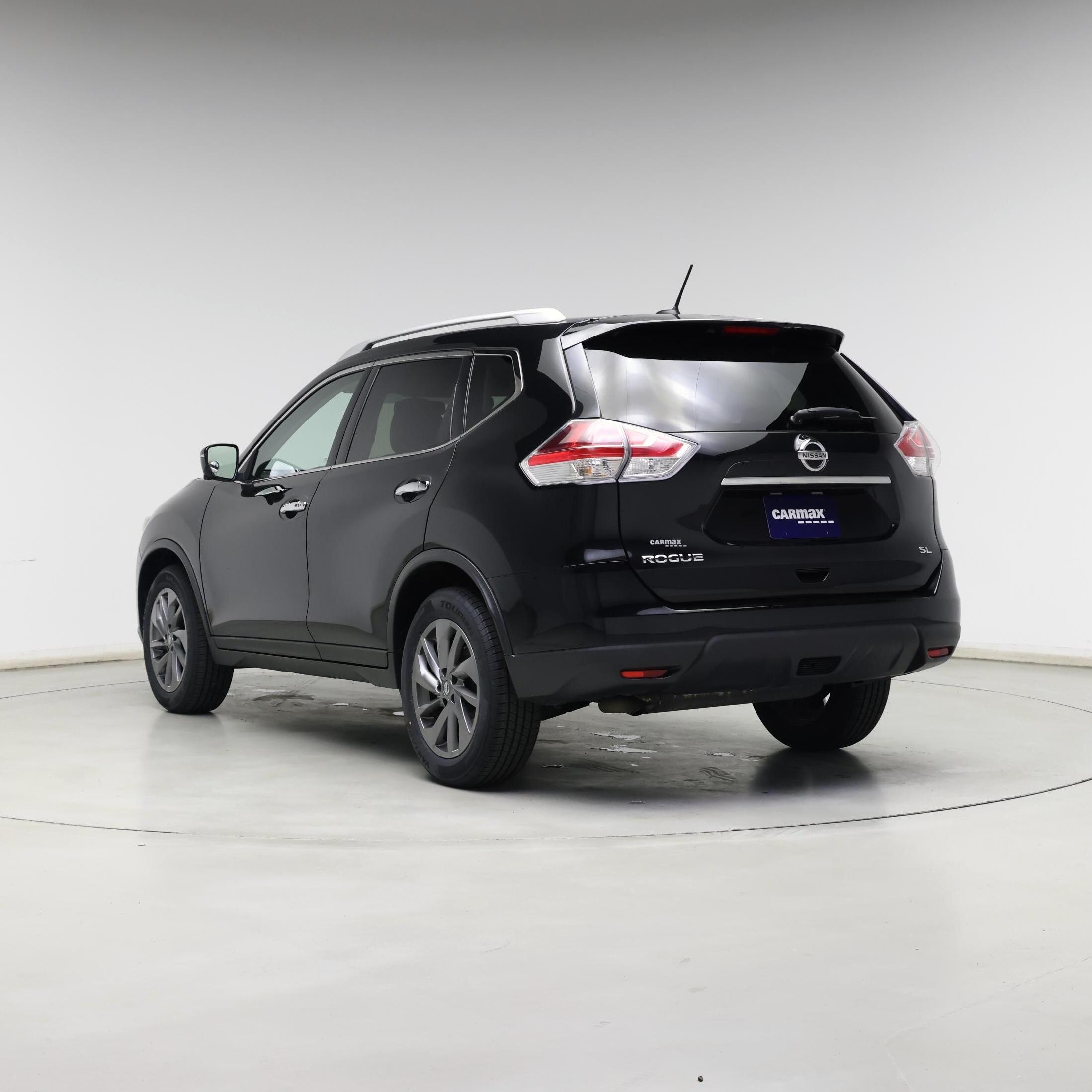 Thumbnail: 2016 Nissan Rogue - 2