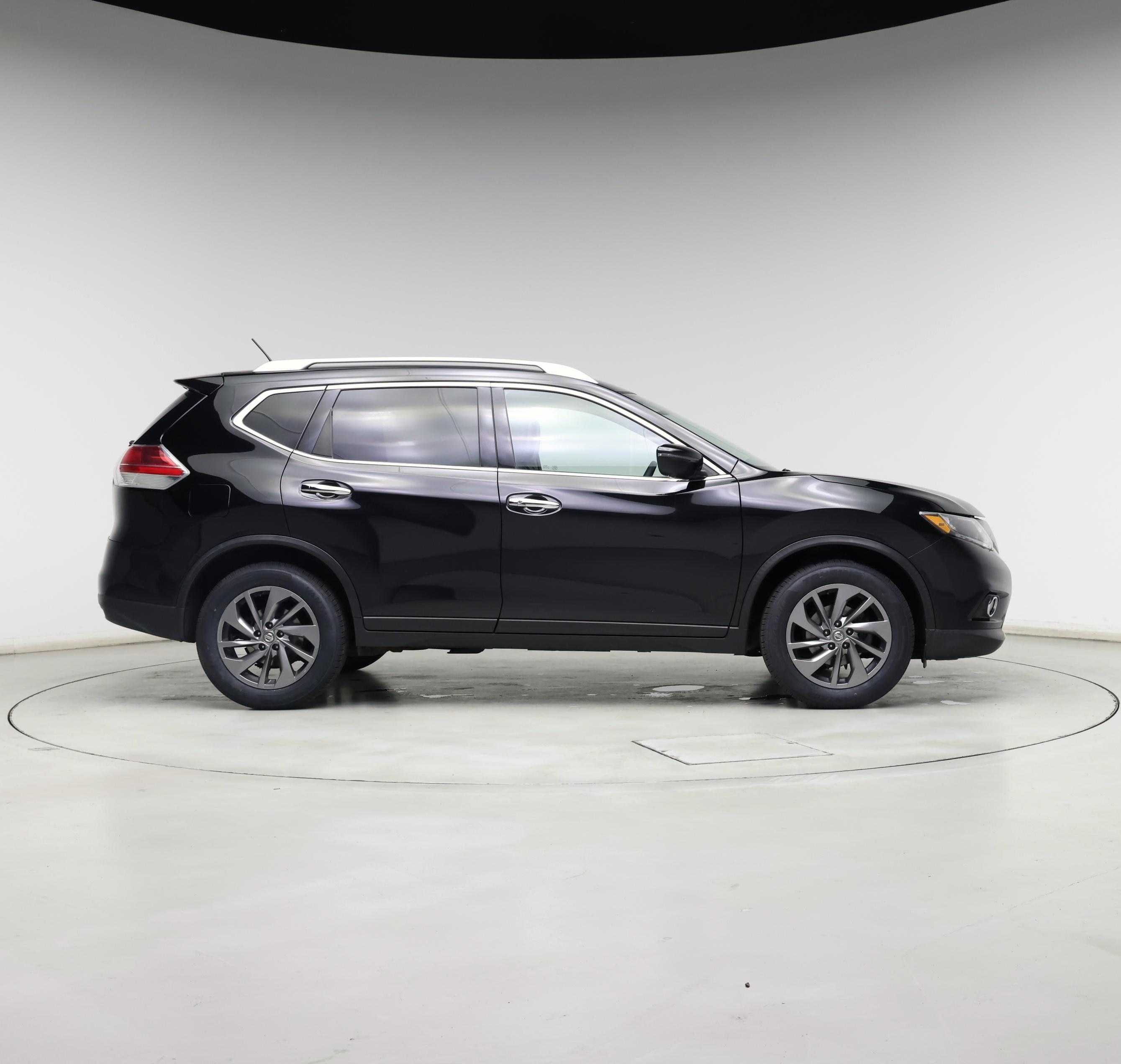 Thumbnail: 2016 Nissan Rogue - 7