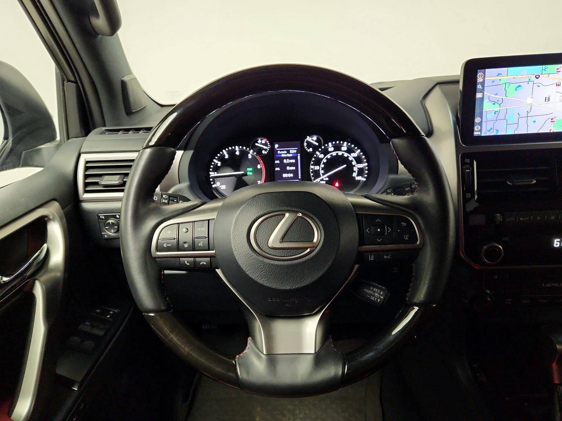 Thumbnail: 2023 Lexus GX - 10