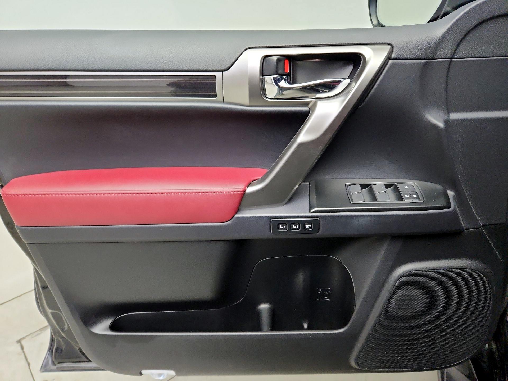 Thumbnail: 2023 Lexus GX - 12