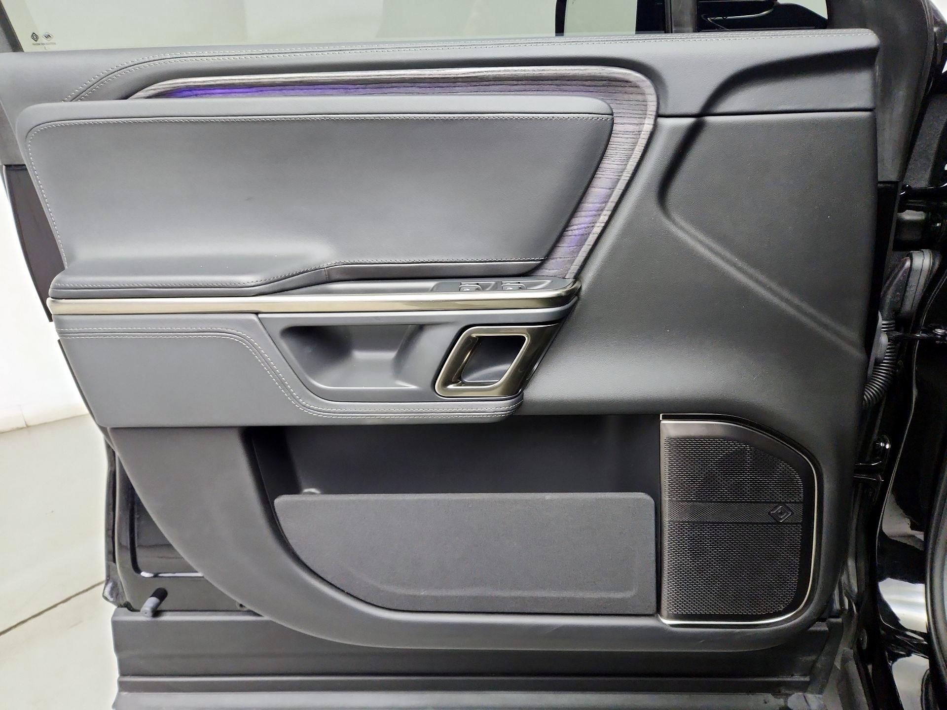 Thumbnail: 2023 Rivian R1S - 12