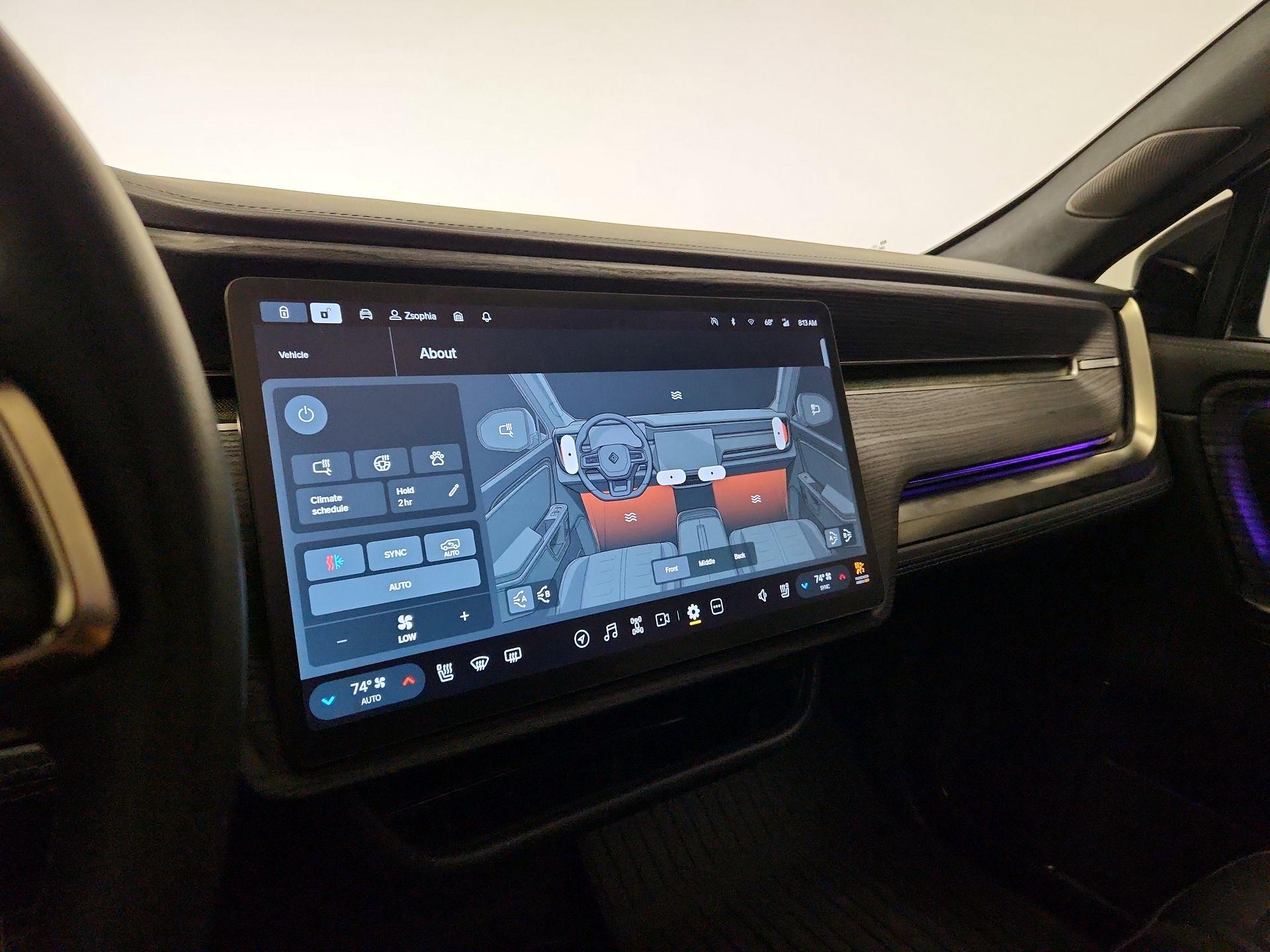 Thumbnail: 2023 Rivian R1S - 16