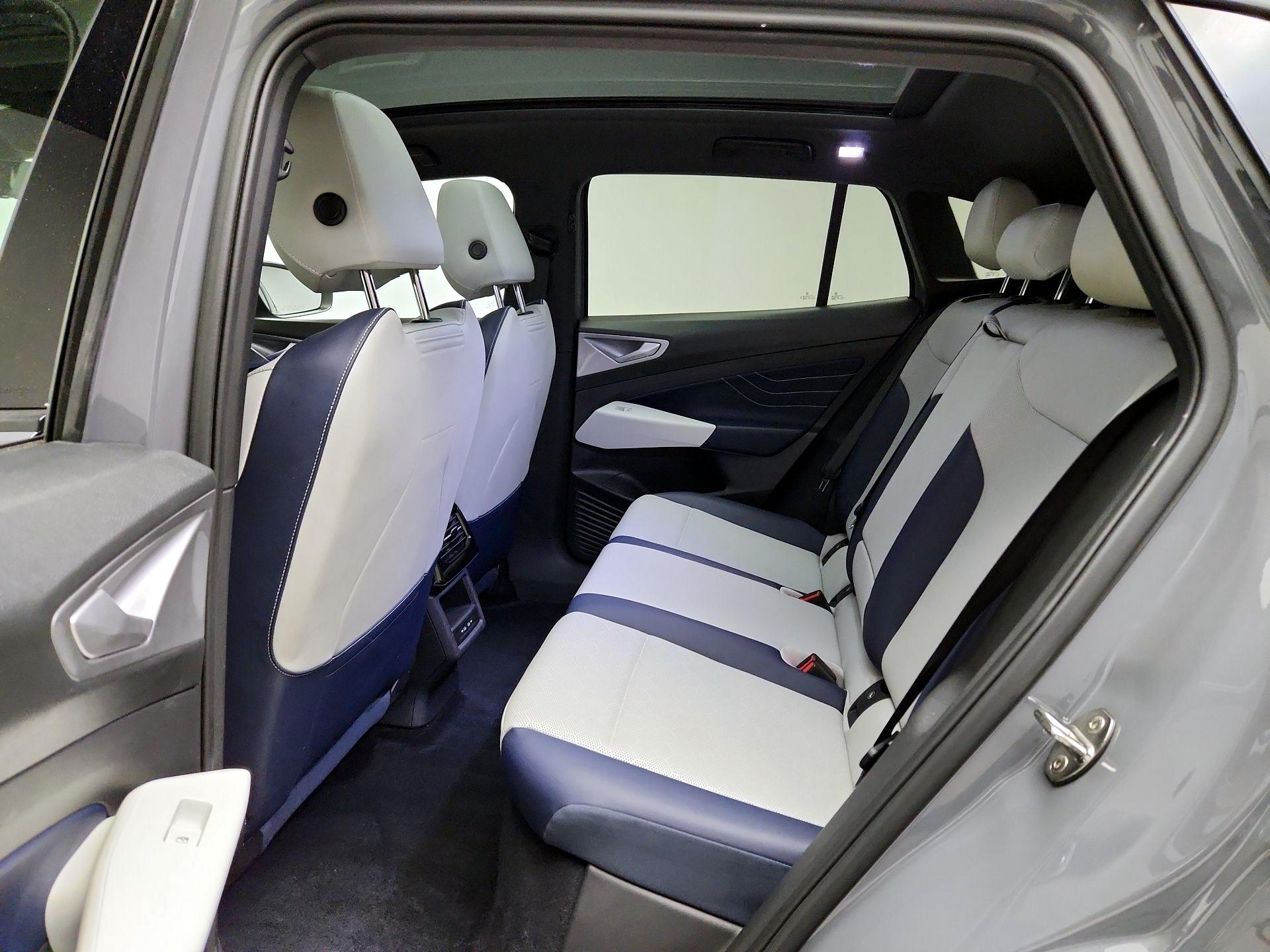 Thumbnail: 2023 Volkswagen ID.4 - 20