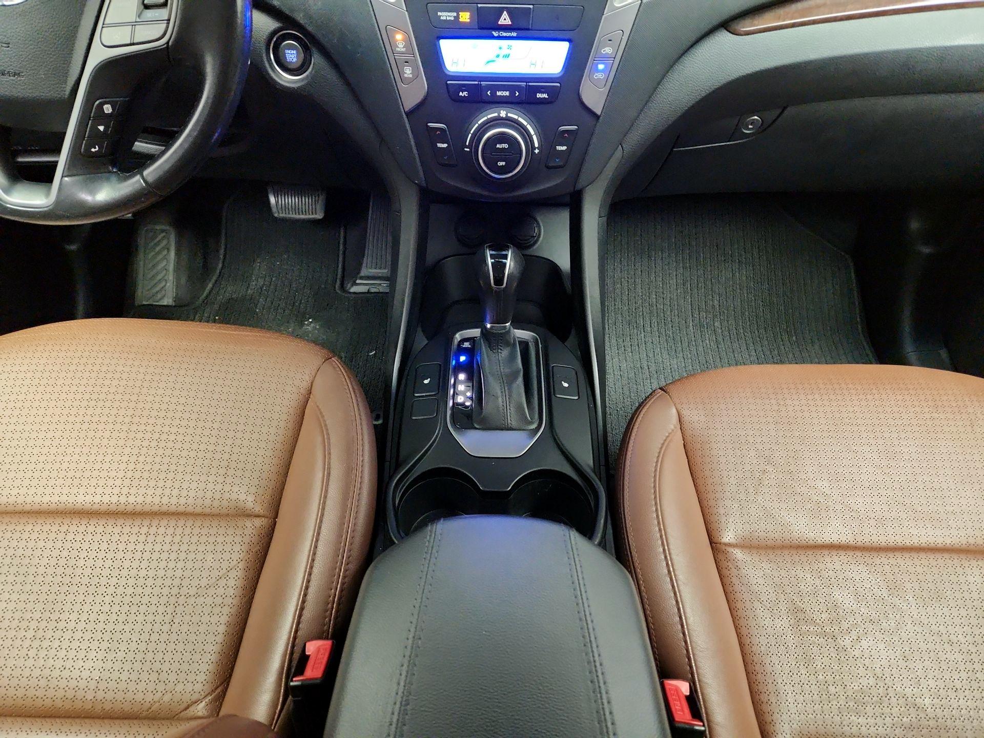 Thumbnail: 2014 Hyundai Santa Fe - 17