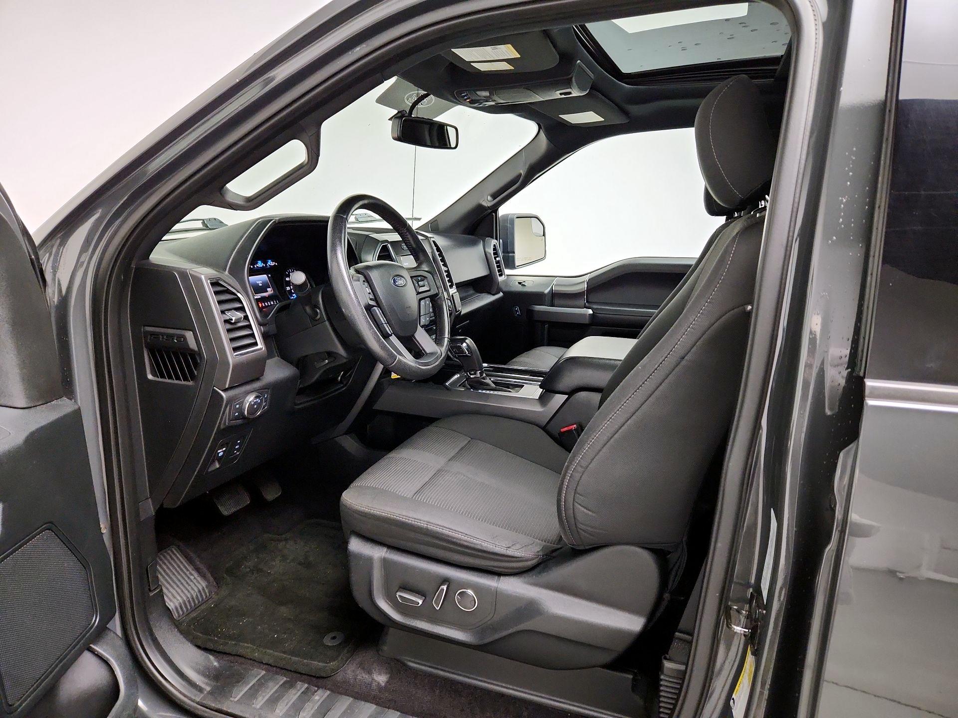 Thumbnail: 2016 Ford F-150 - 11