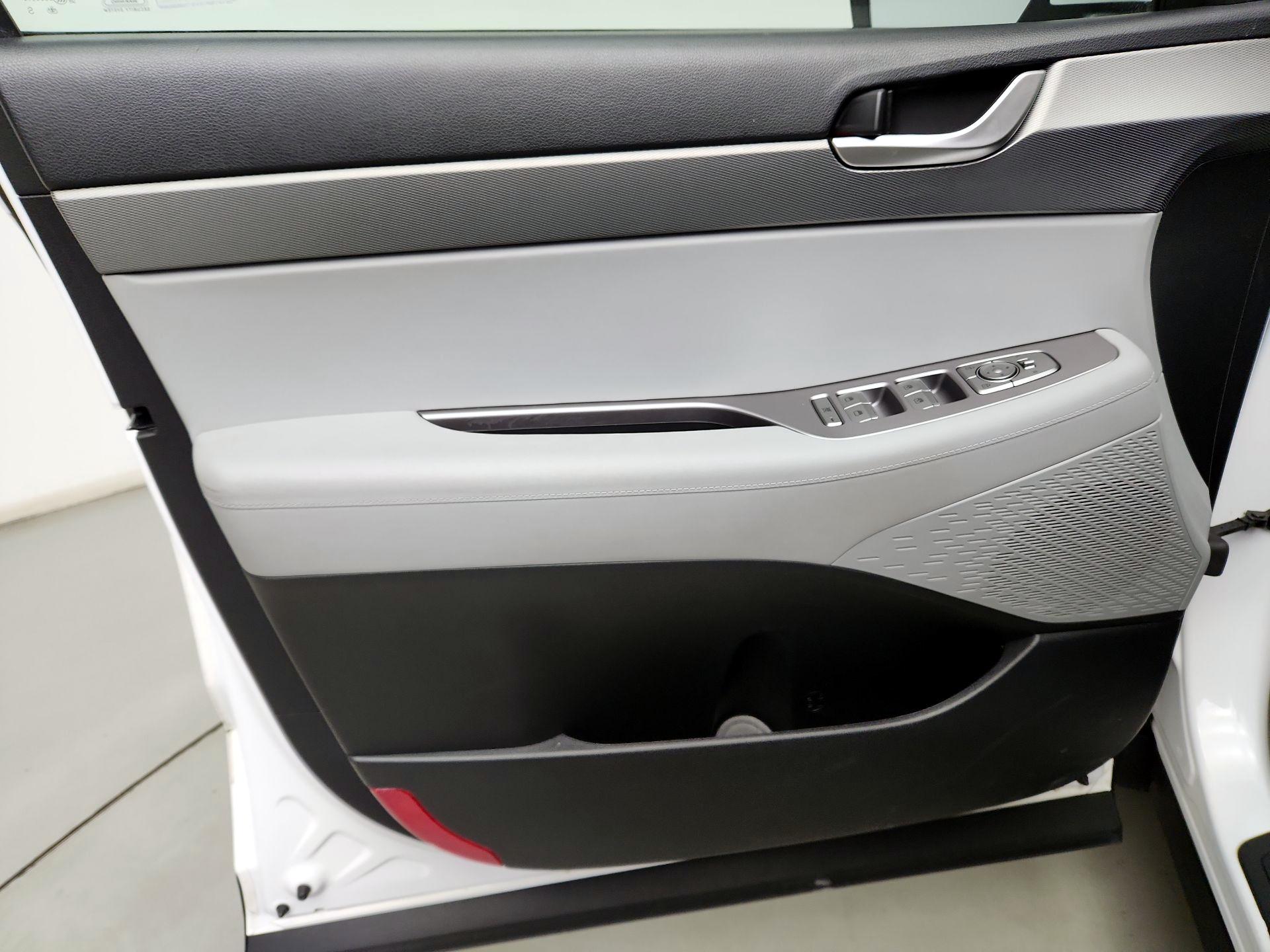 Thumbnail: 2021 Hyundai Palisade - 12