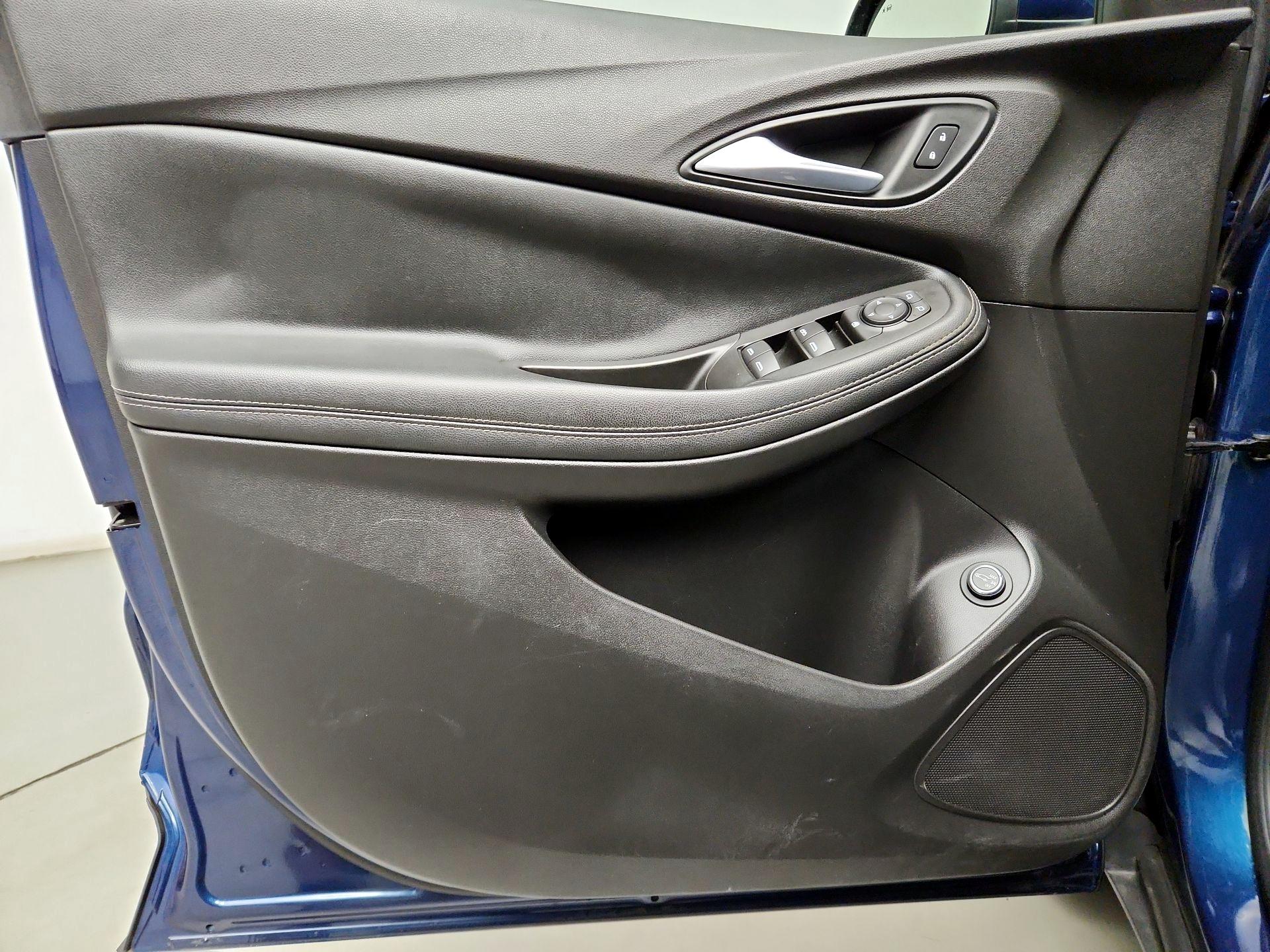 Thumbnail: 2021 Buick Encore GX - 12