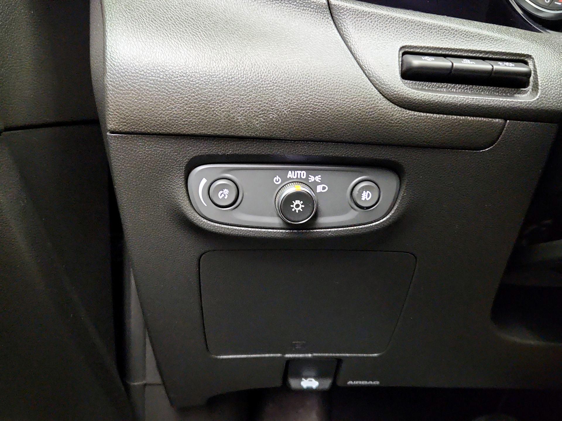 Thumbnail: 2021 Buick Encore GX - 13