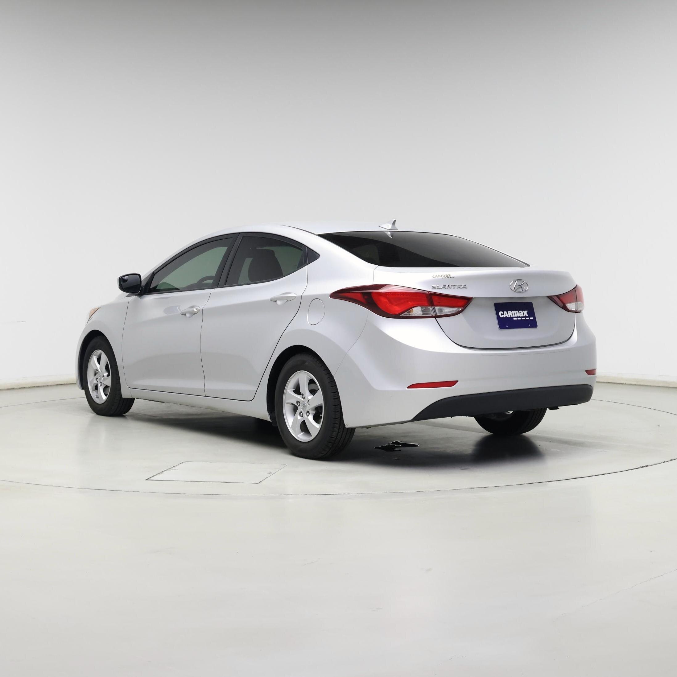 Thumbnail: 2015 Hyundai Elantra - 2