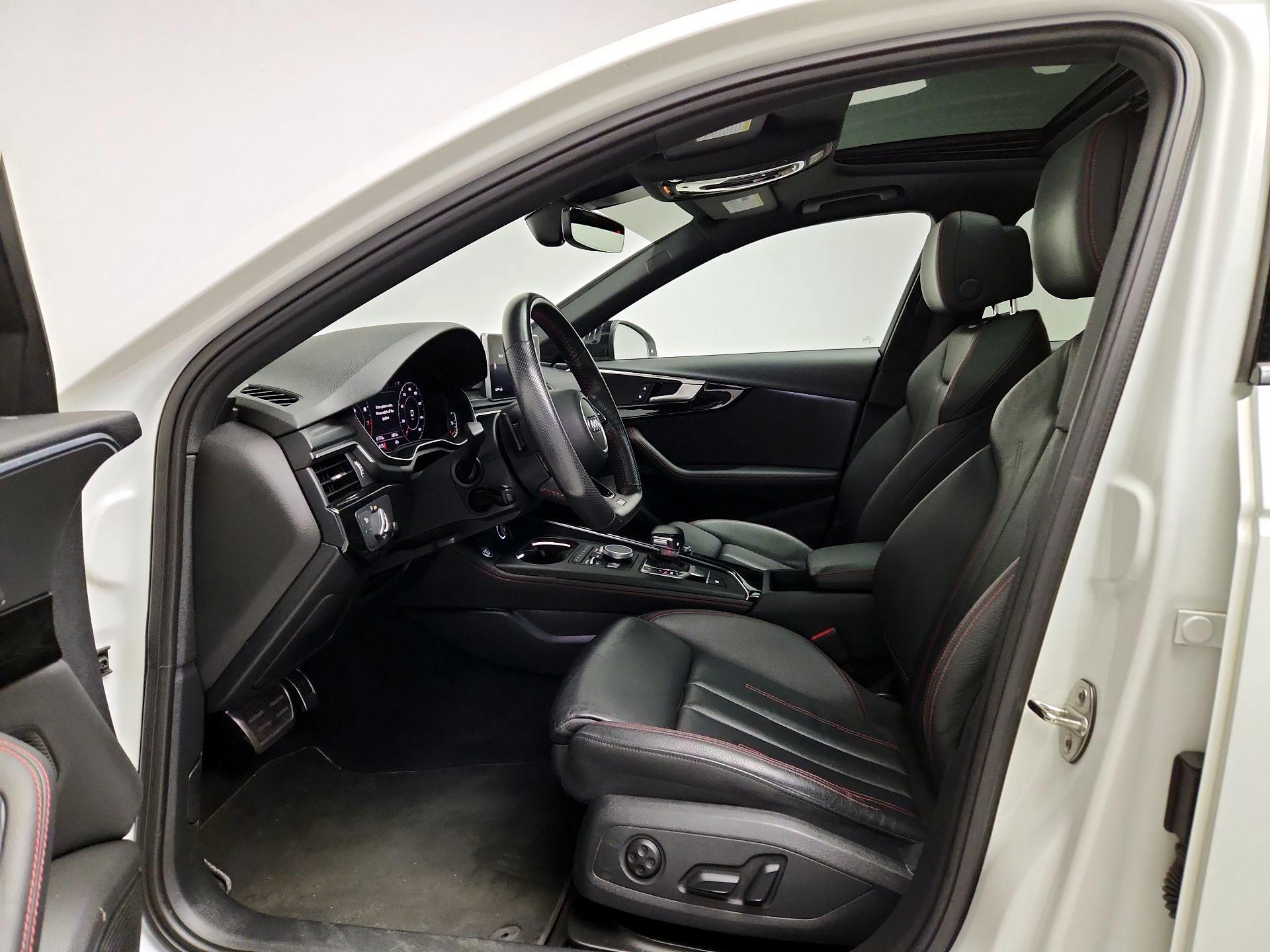 Thumbnail: 2019 Audi A4 - 11