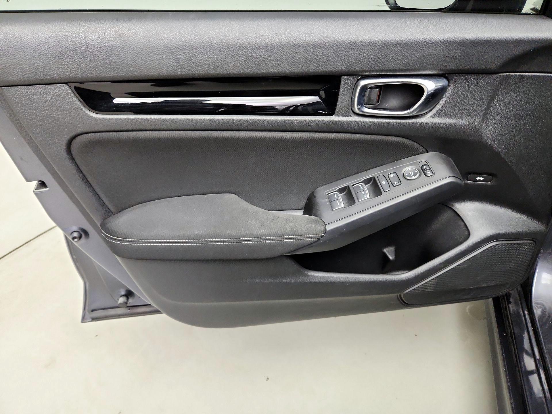 Thumbnail: 2022 Honda Civic - 12