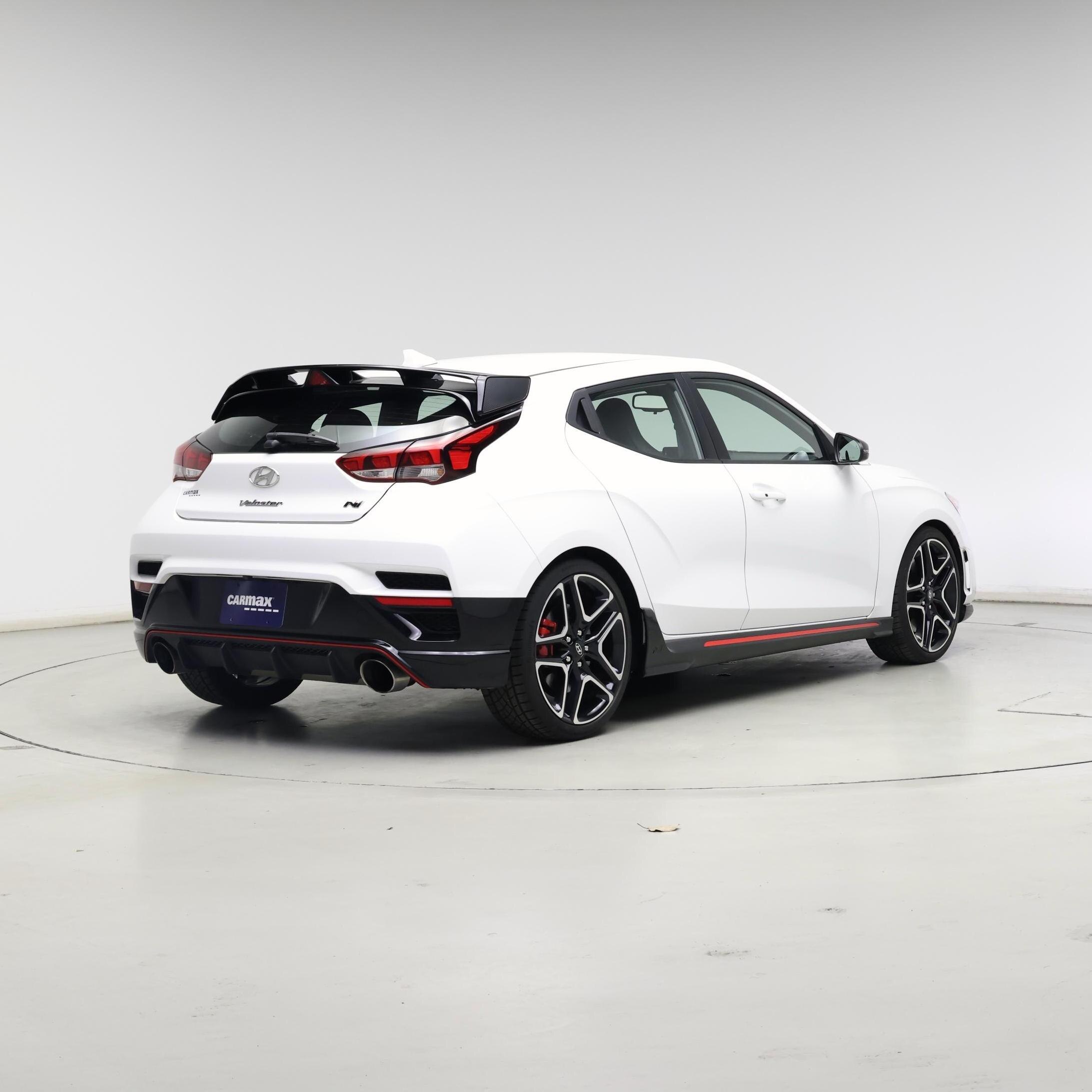 Thumbnail: 2022 Hyundai Veloster - 8