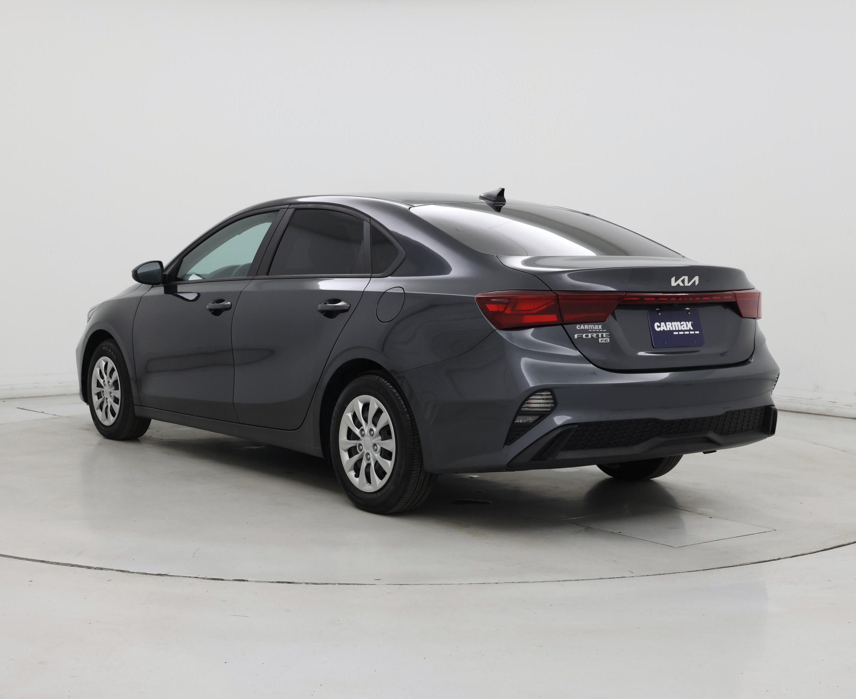 Thumbnail: 2022 Kia Forte - 2
