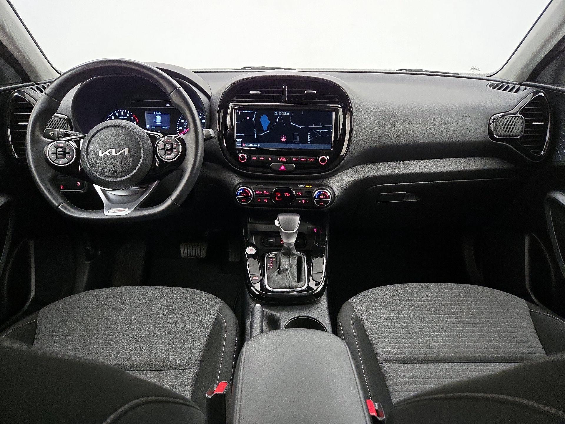 Thumbnail: 2022 Kia Soul - 9