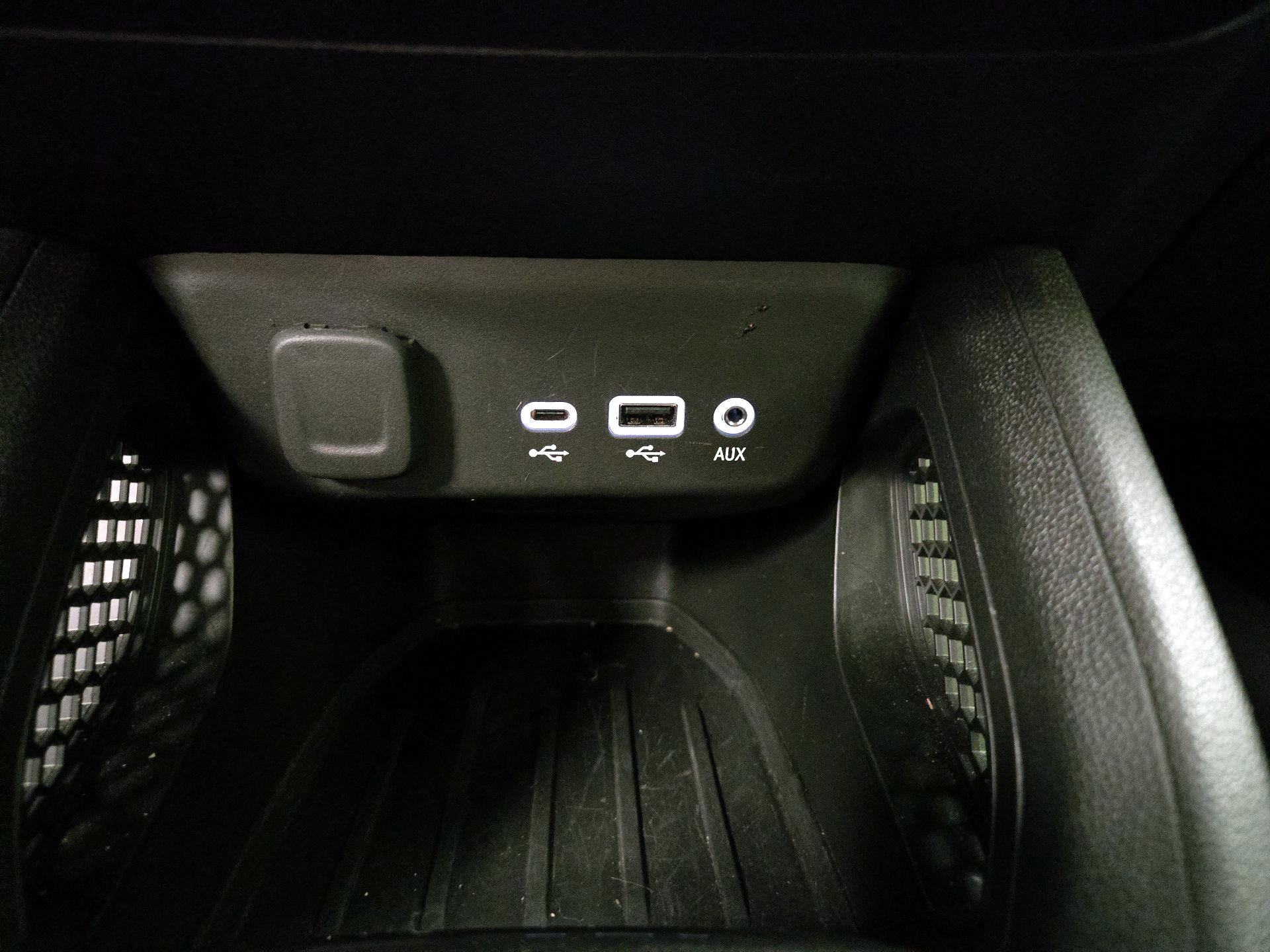 Thumbnail: 2021 Chevrolet TrailBlazer - 18