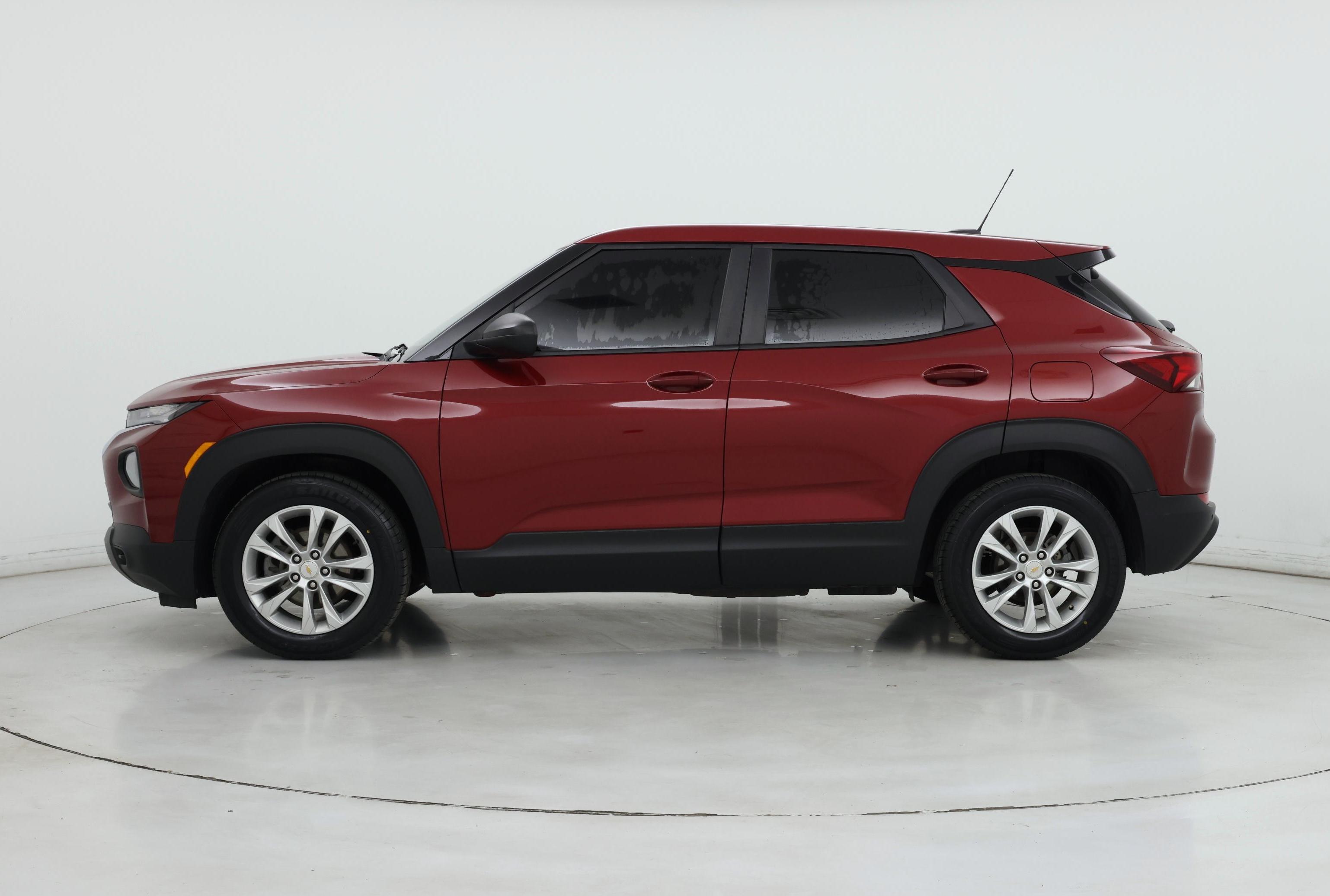 Thumbnail: 2021 Chevrolet TrailBlazer - 3