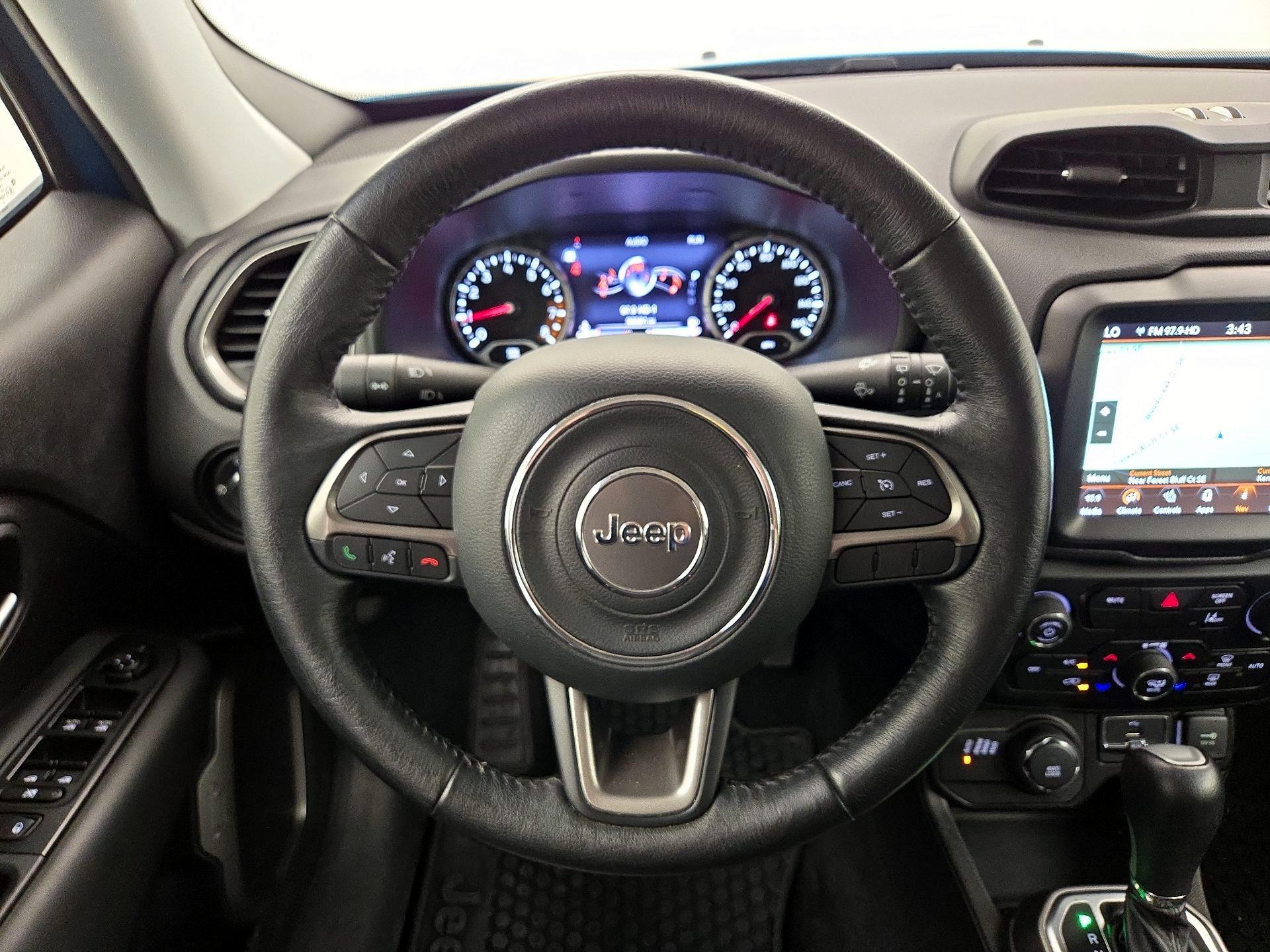 Thumbnail: 2022 Jeep Renegade - 10