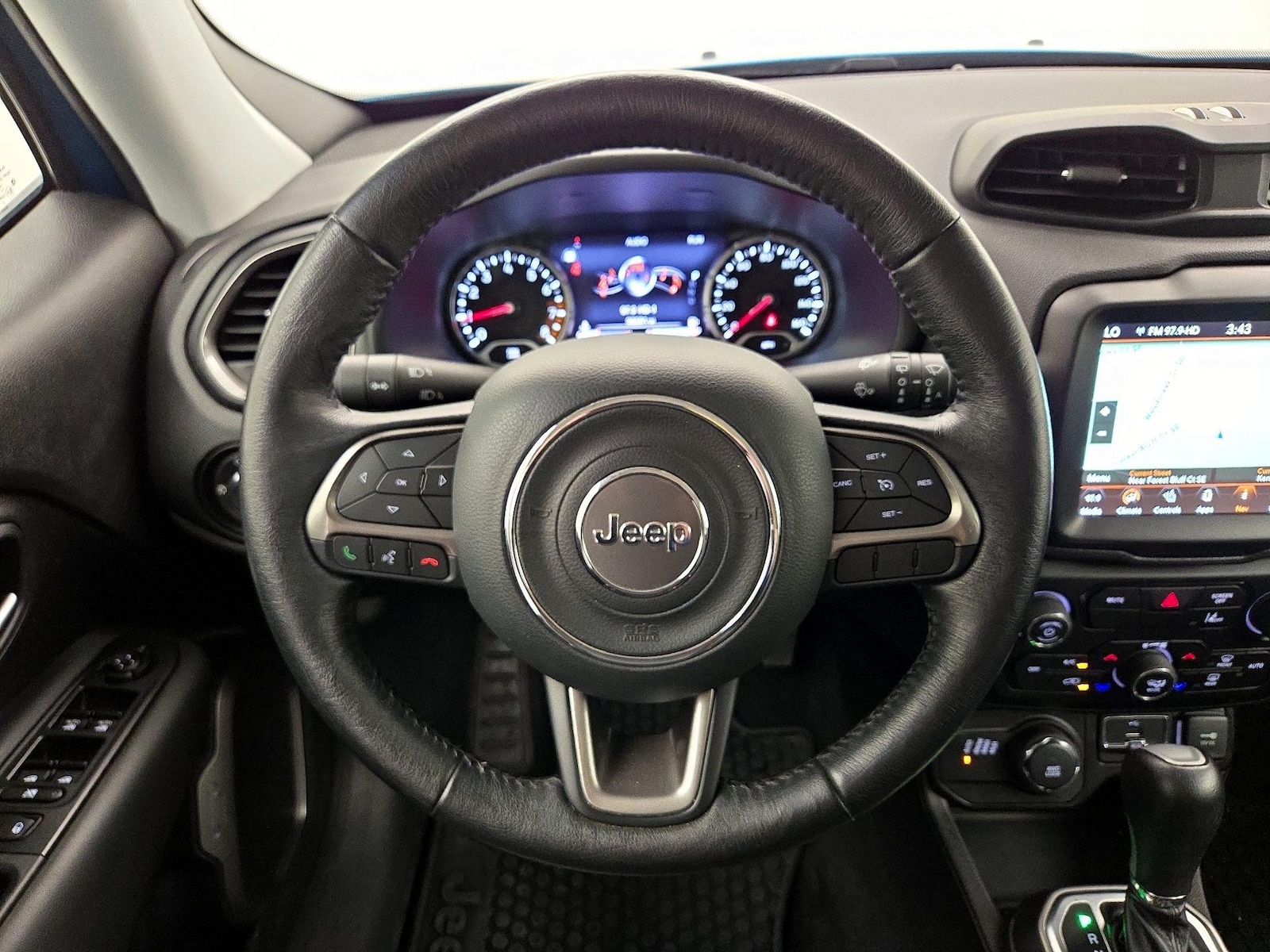 2022 Jeep Renegade Limited - Photo 11
