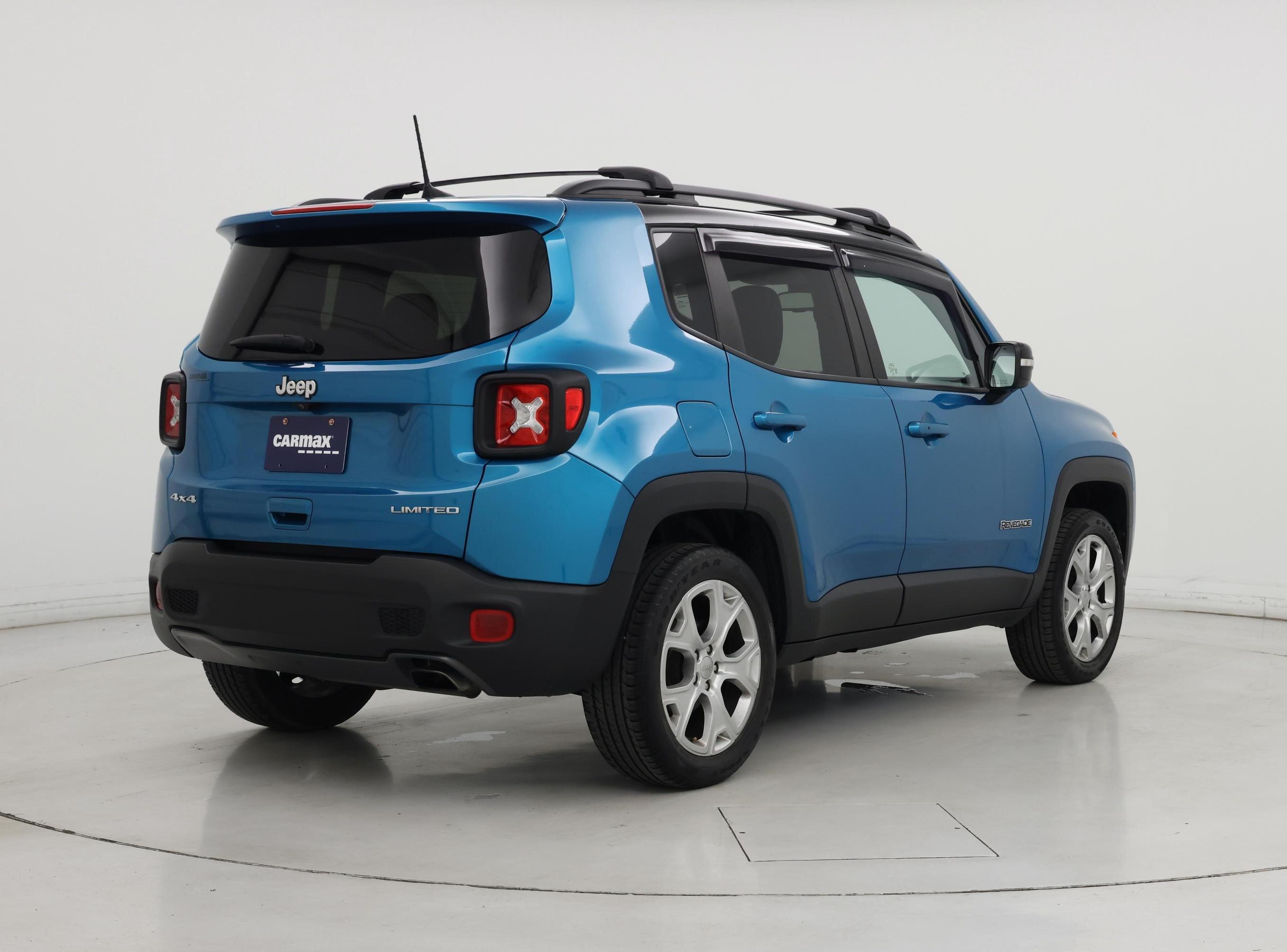 Thumbnail: 2022 Jeep Renegade - 8