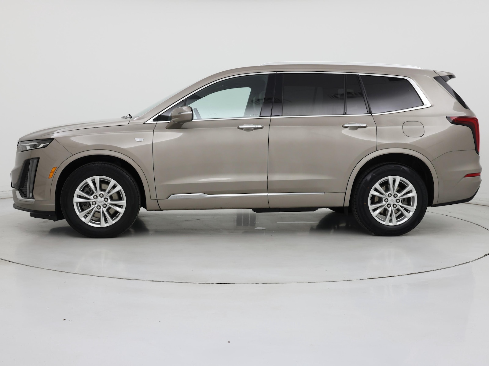2022 Cadillac XT6 Luxury - Photo 4